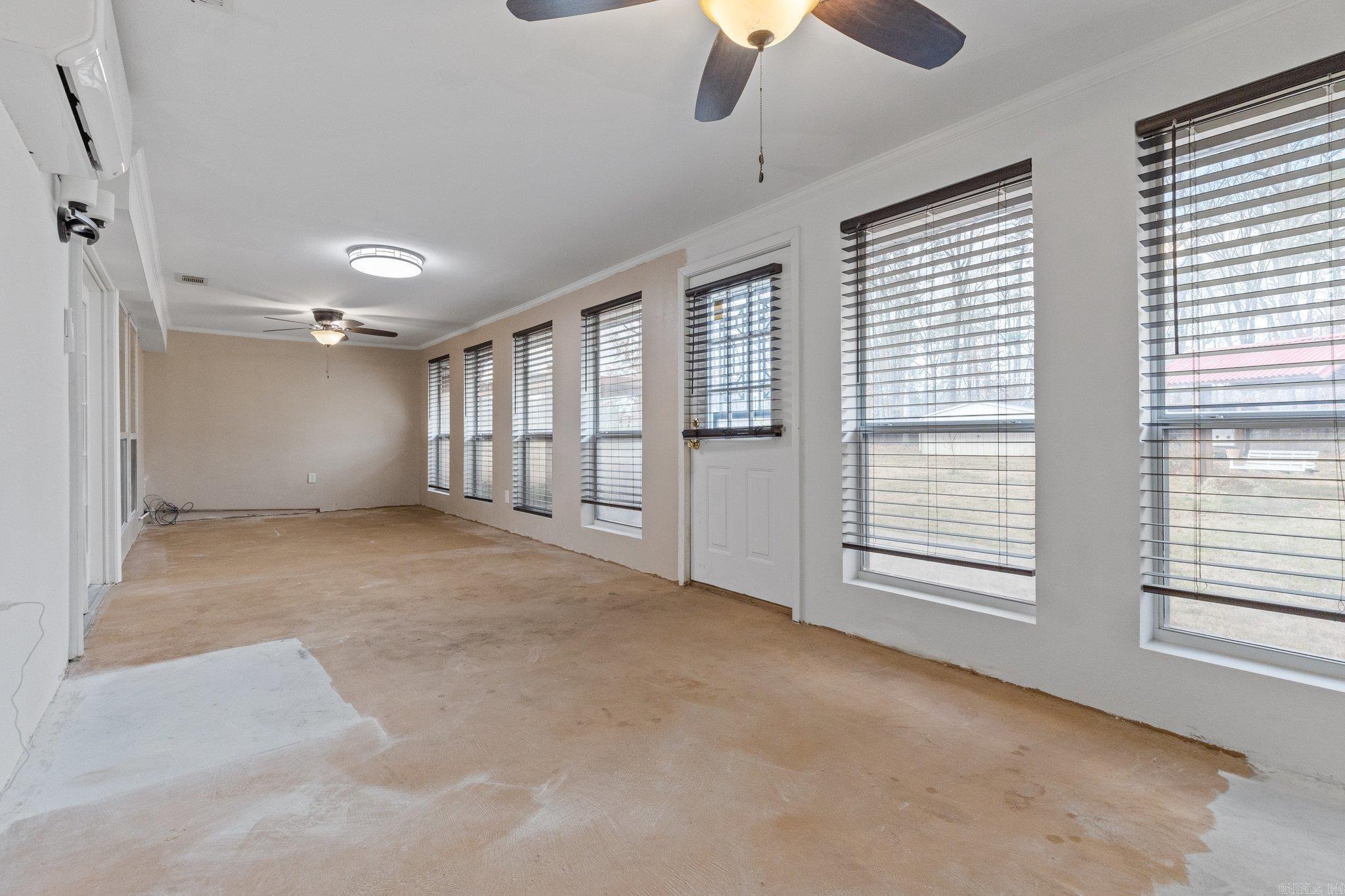 WOODLAND ACRES - Residential