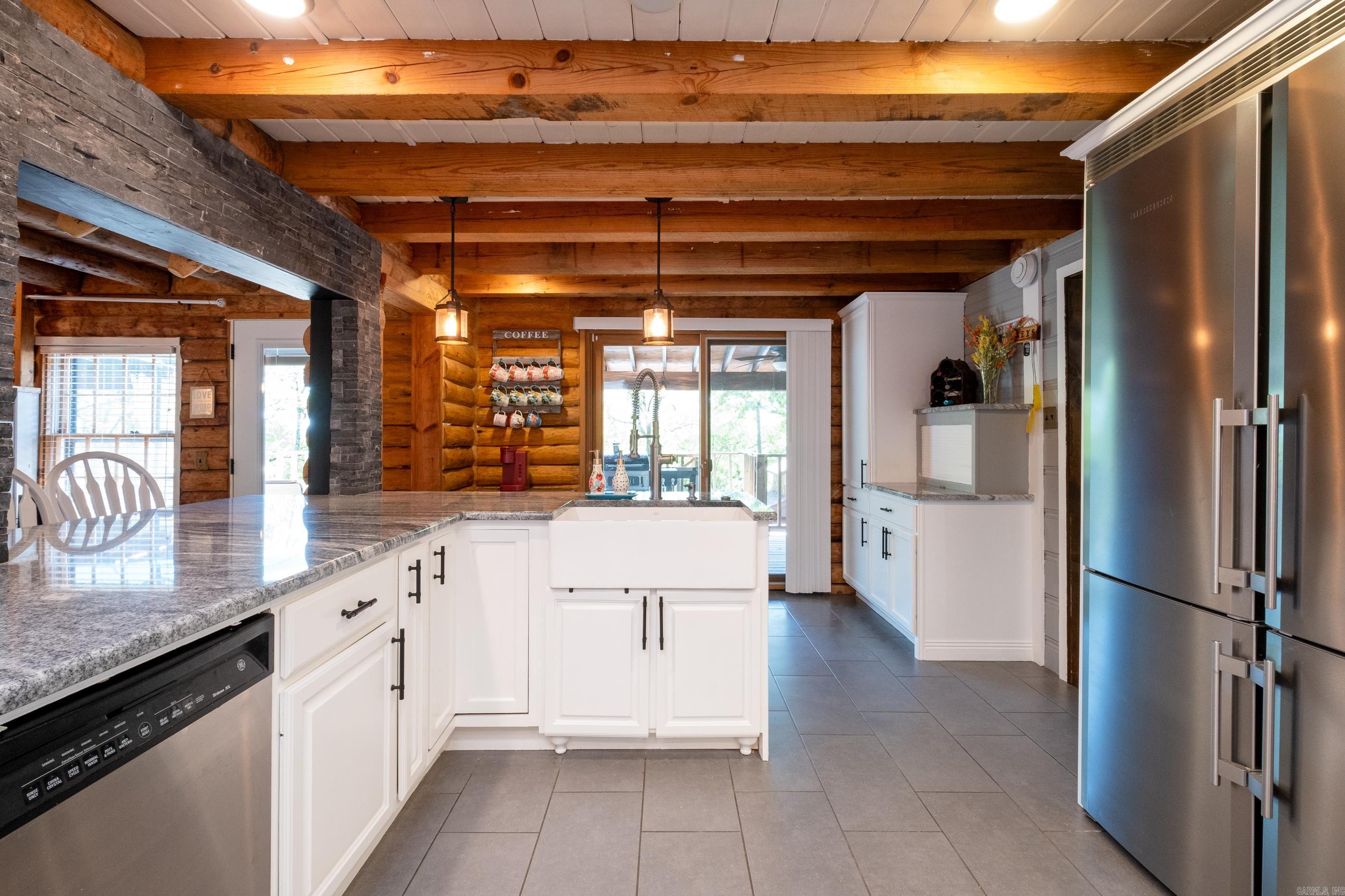 PLEASANT VALLEY - Residential