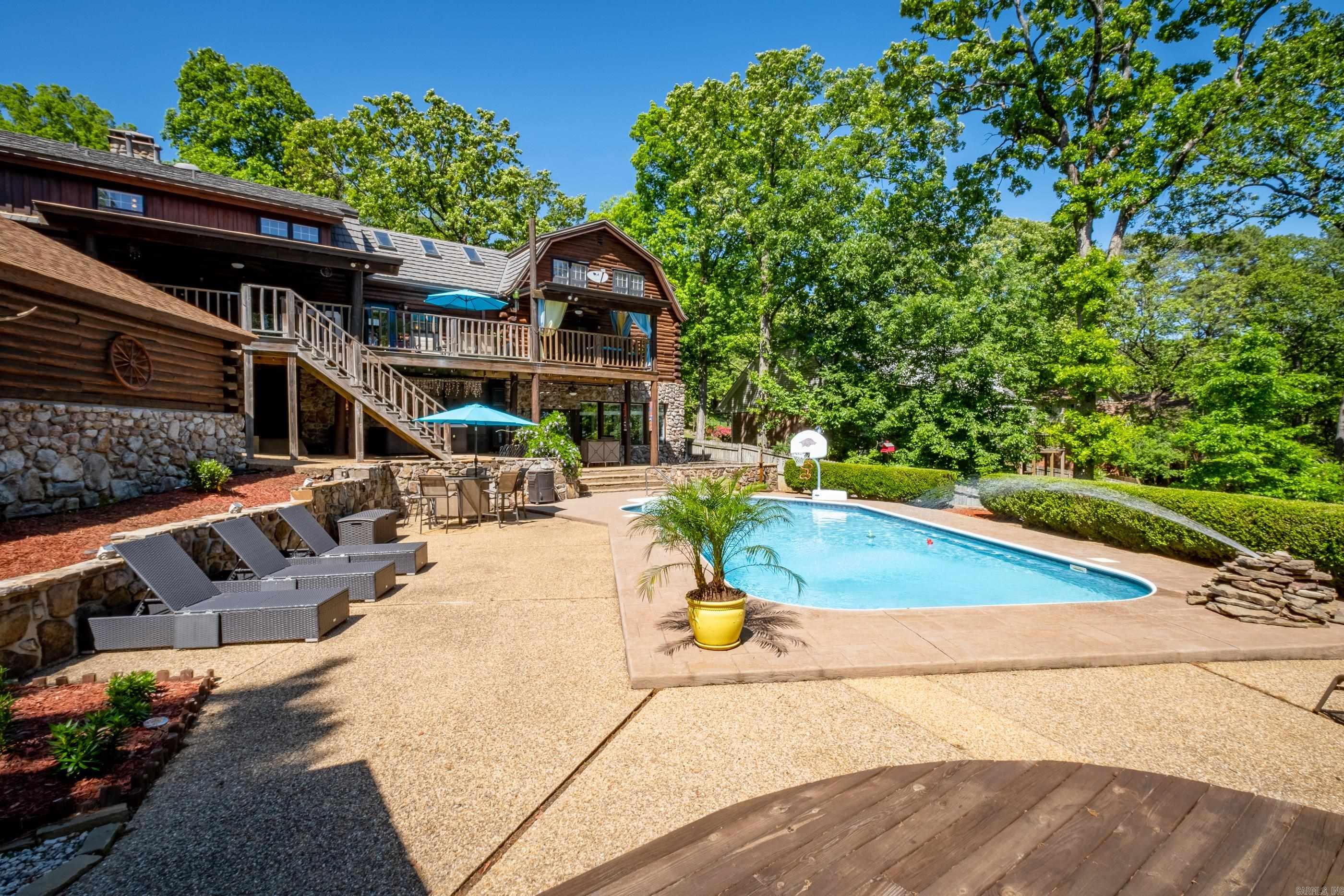 PLEASANT VALLEY - Residential