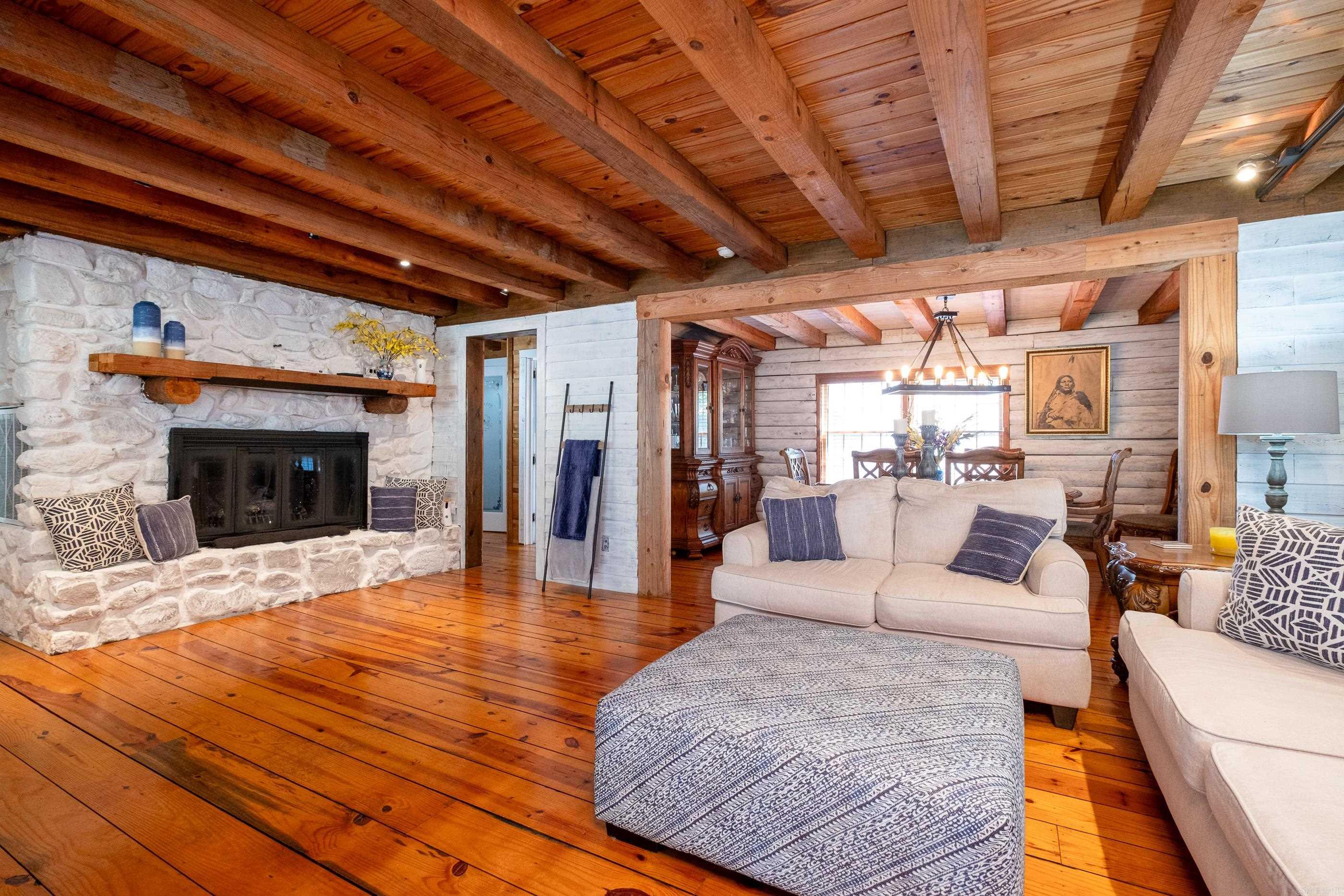 PLEASANT VALLEY - Residential