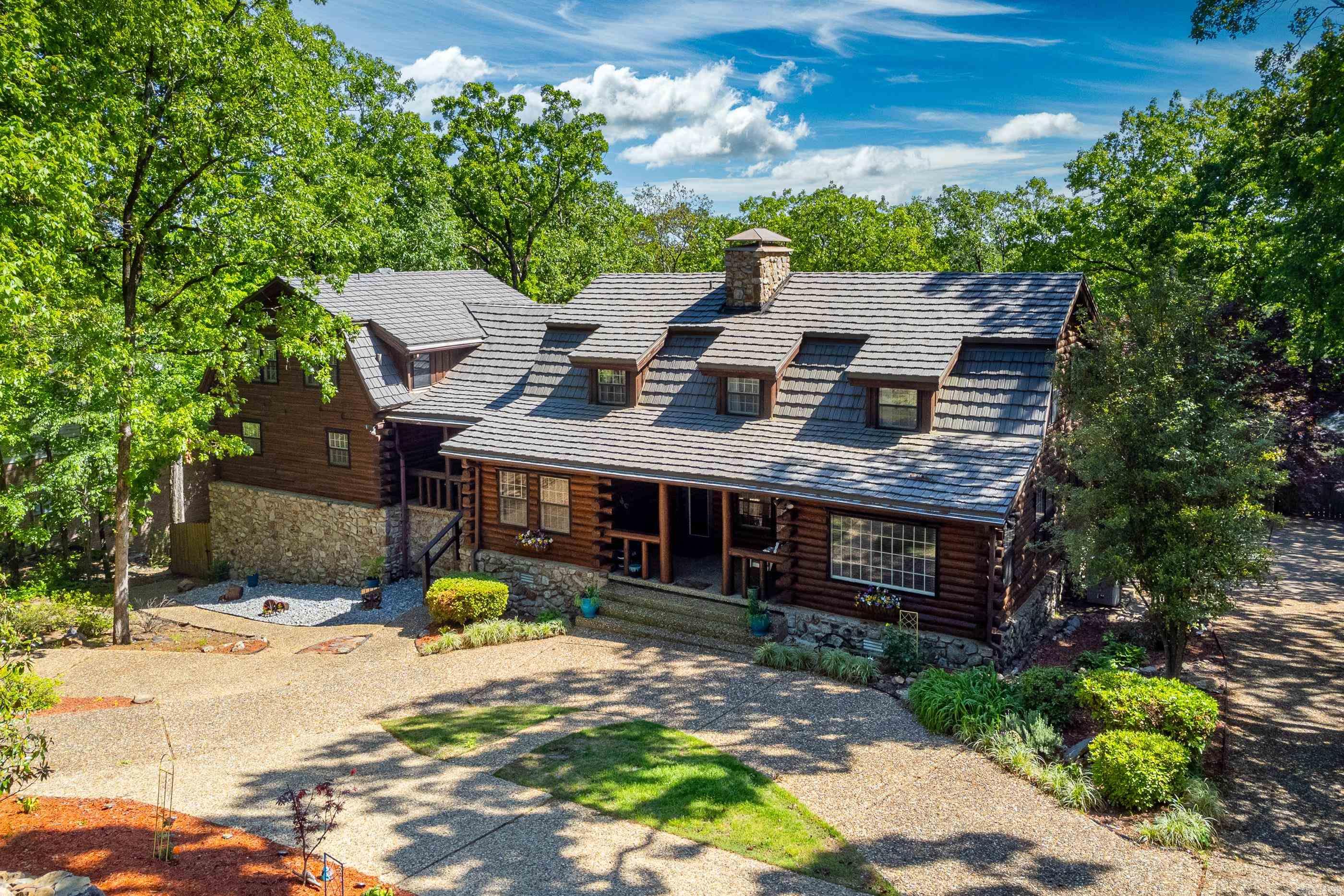 PLEASANT VALLEY - Residential