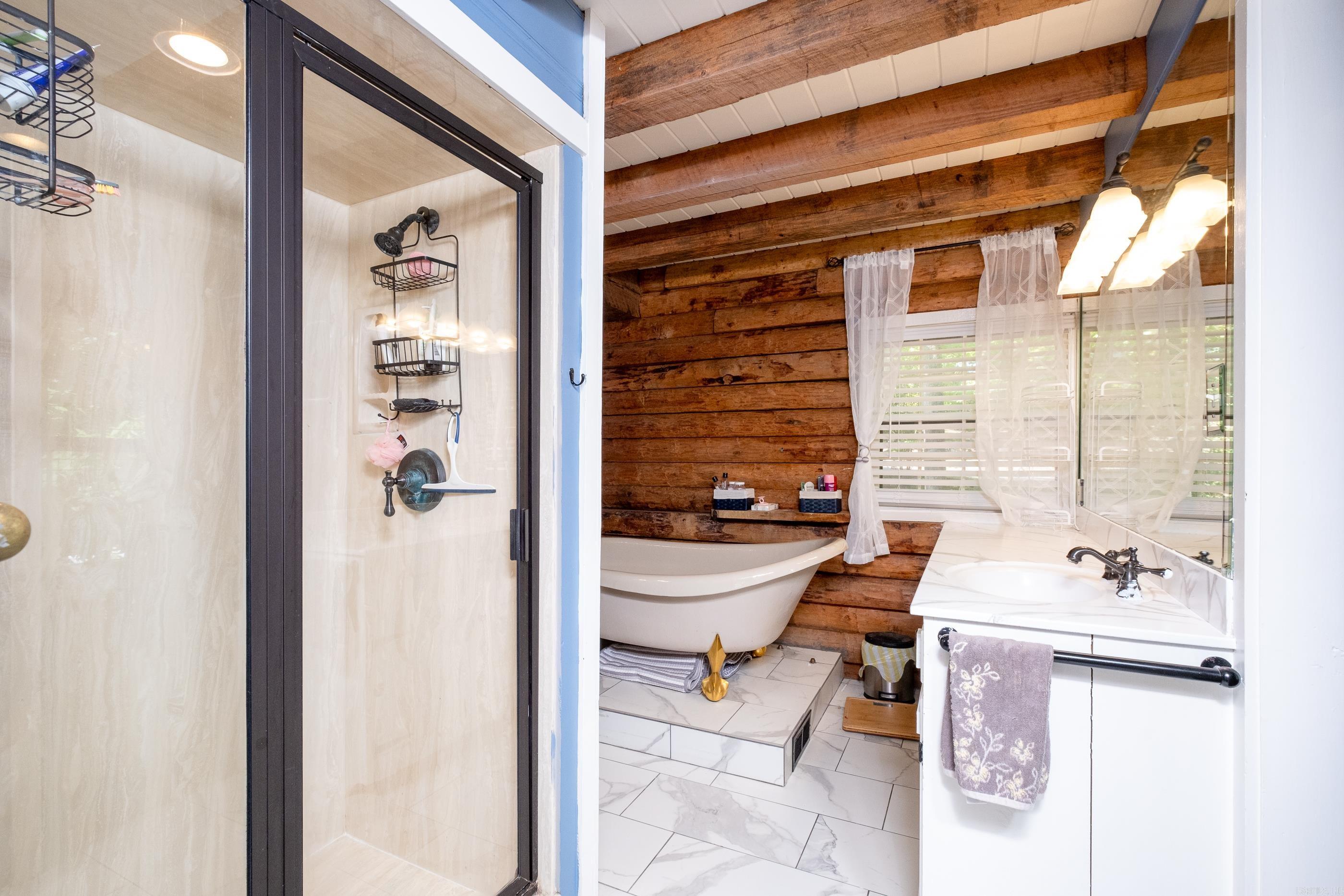 PLEASANT VALLEY - Residential