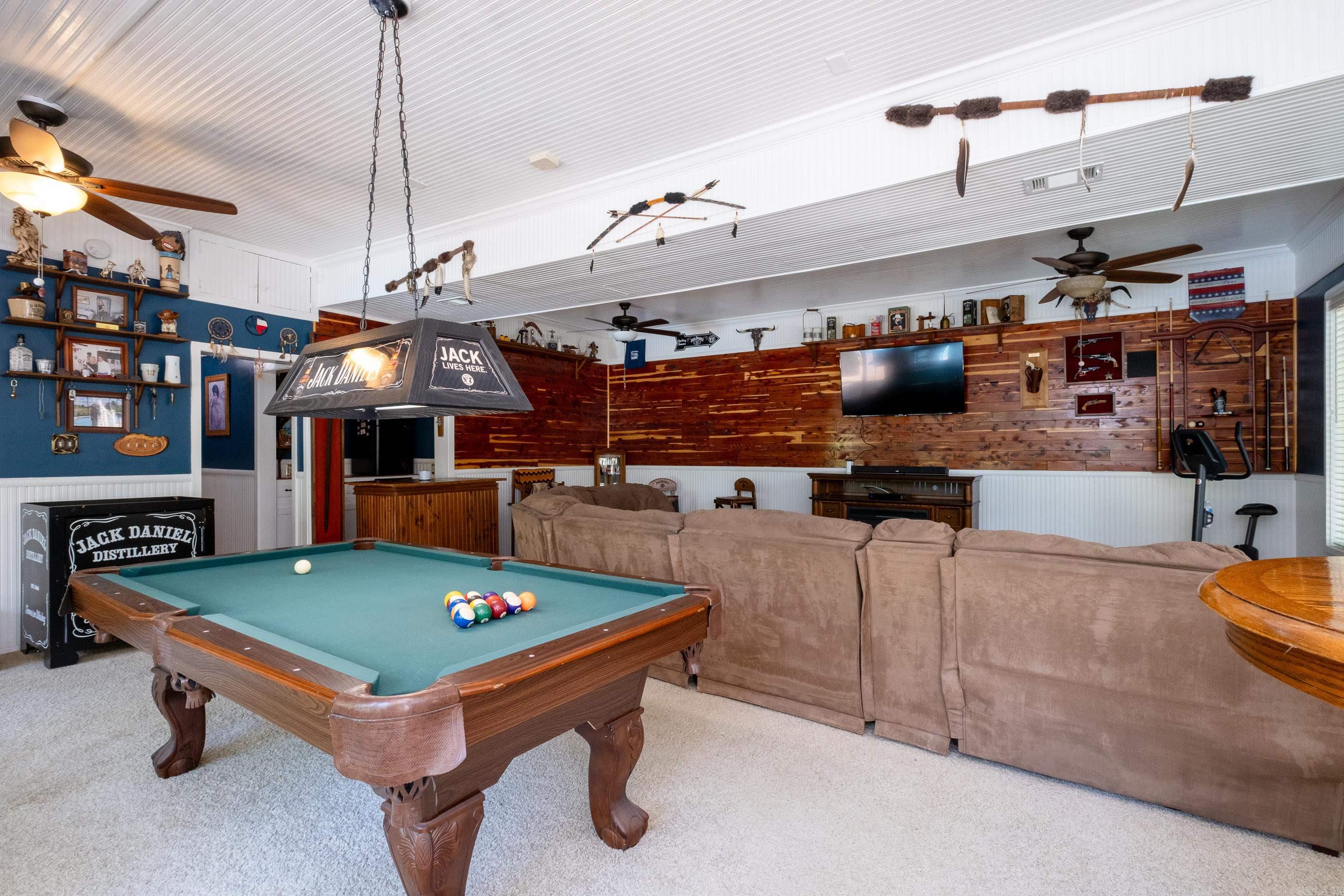 PLEASANT VALLEY - Residential