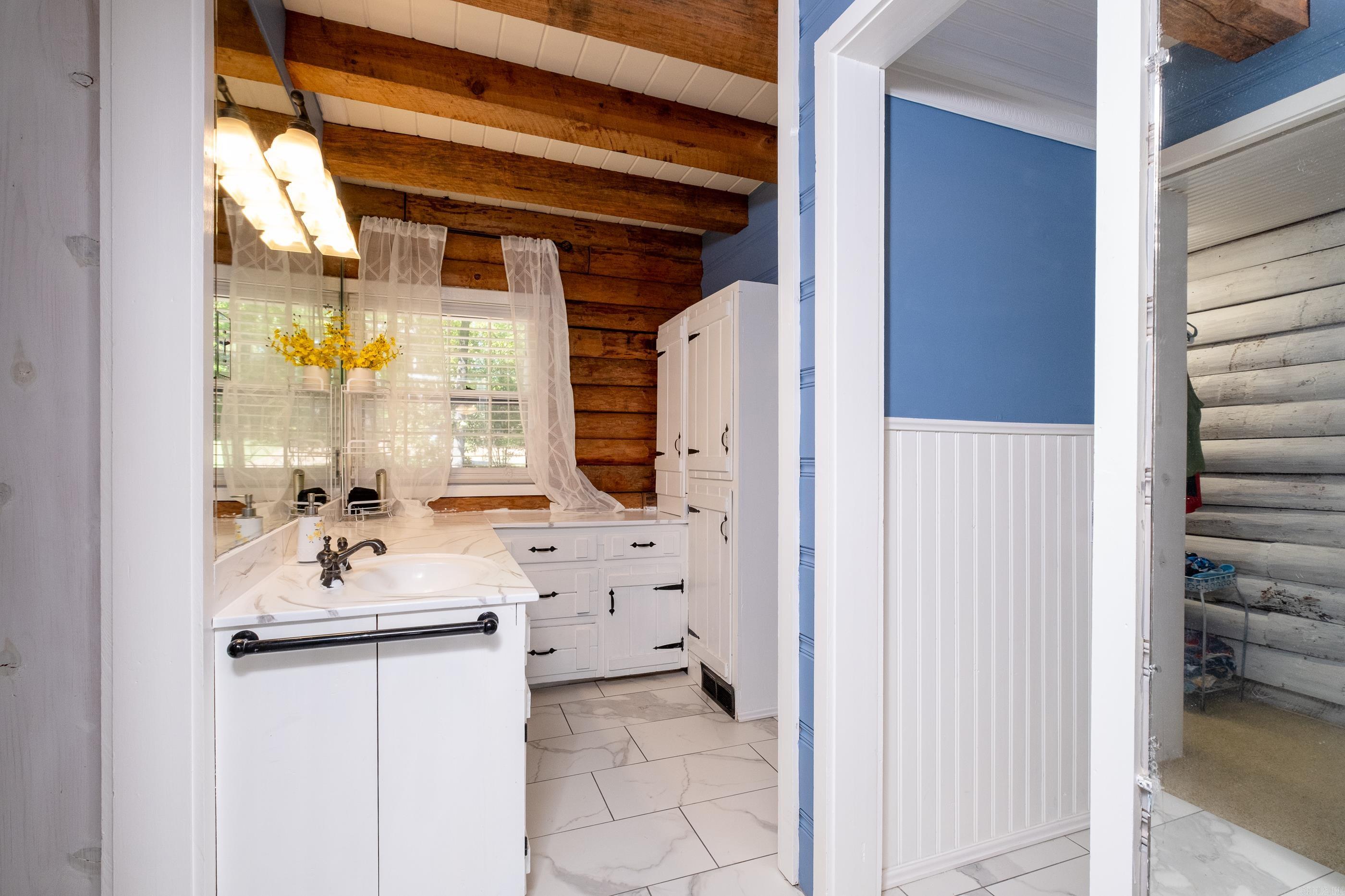 PLEASANT VALLEY - Residential