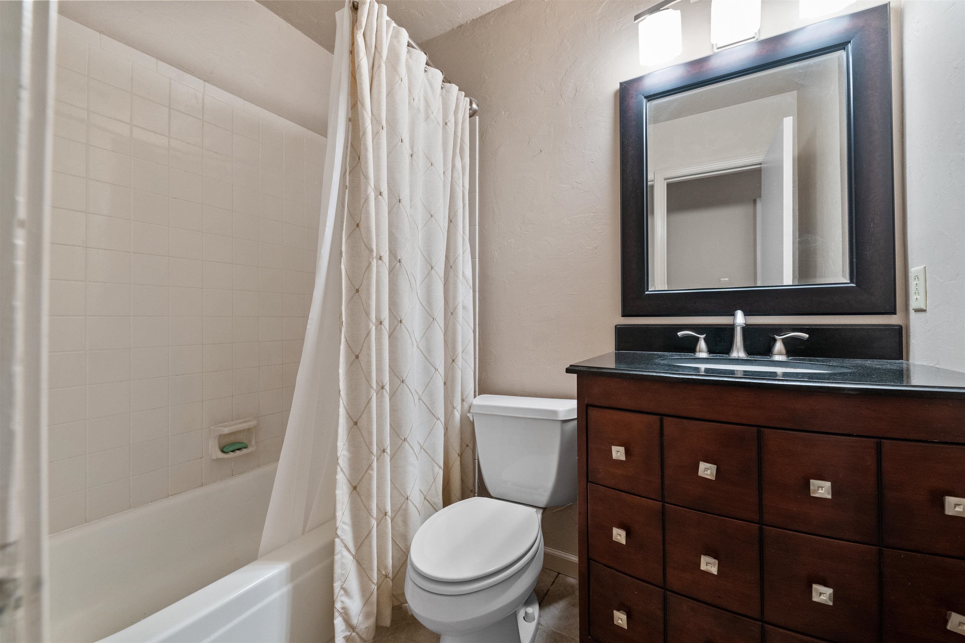 AUTUMNBROOK ANNEX - Residential