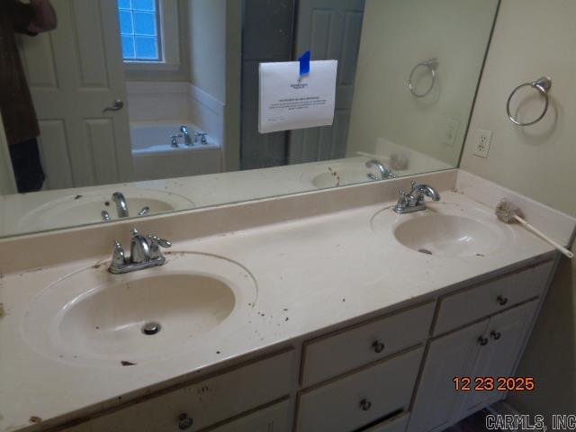 WOODRIDGE ESTATES - Residential