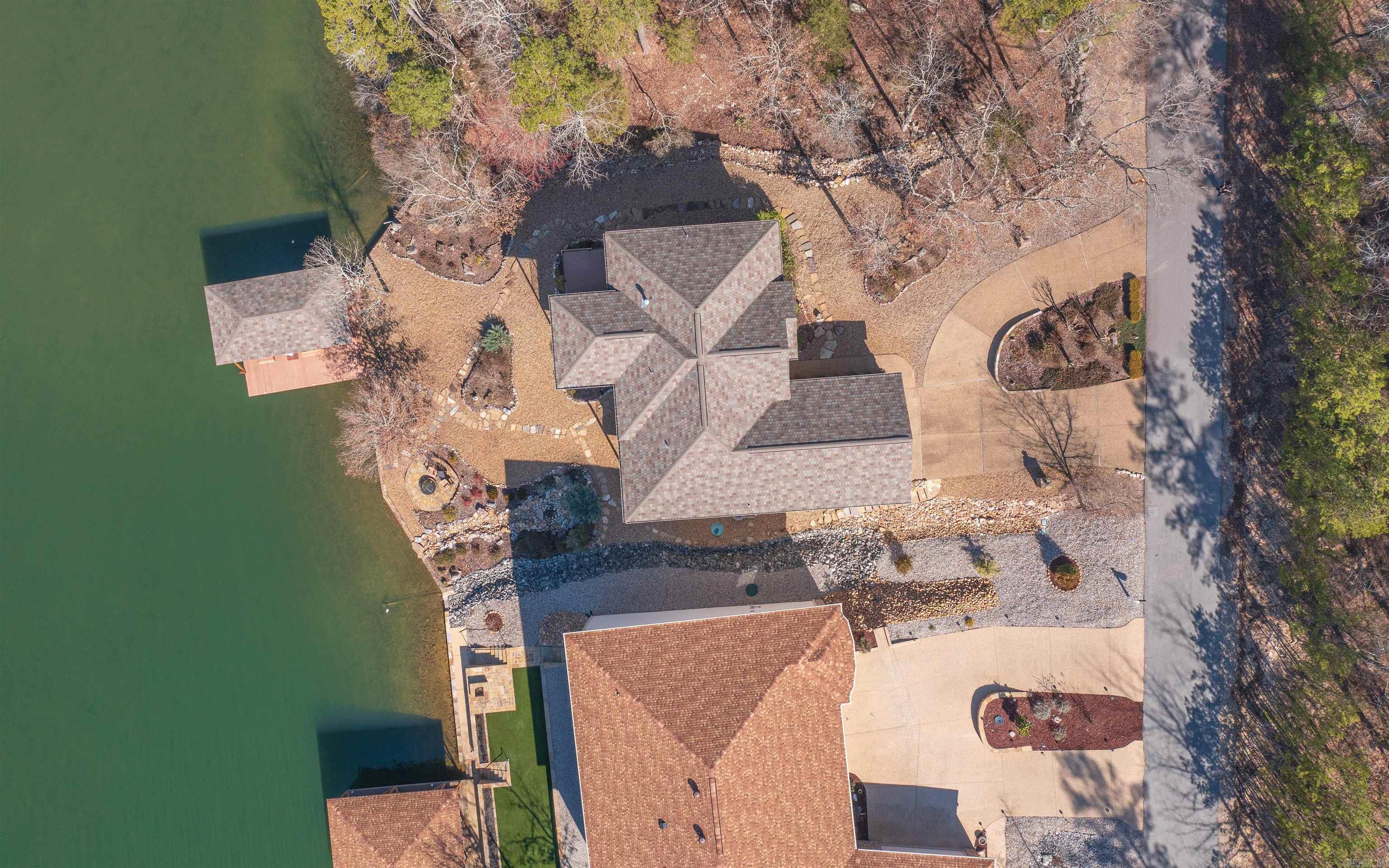 Saldana - Residential