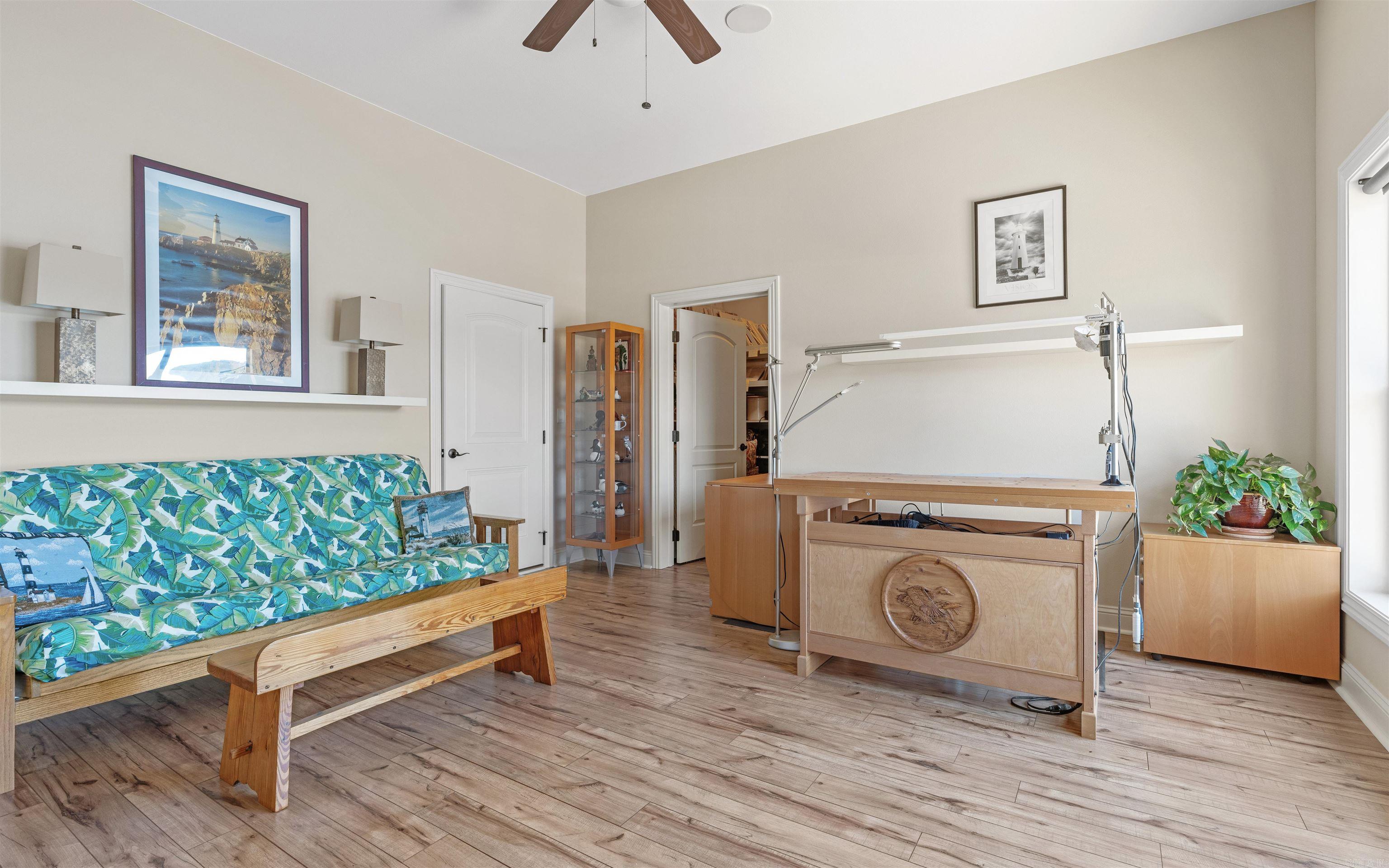 Saldana - Residential