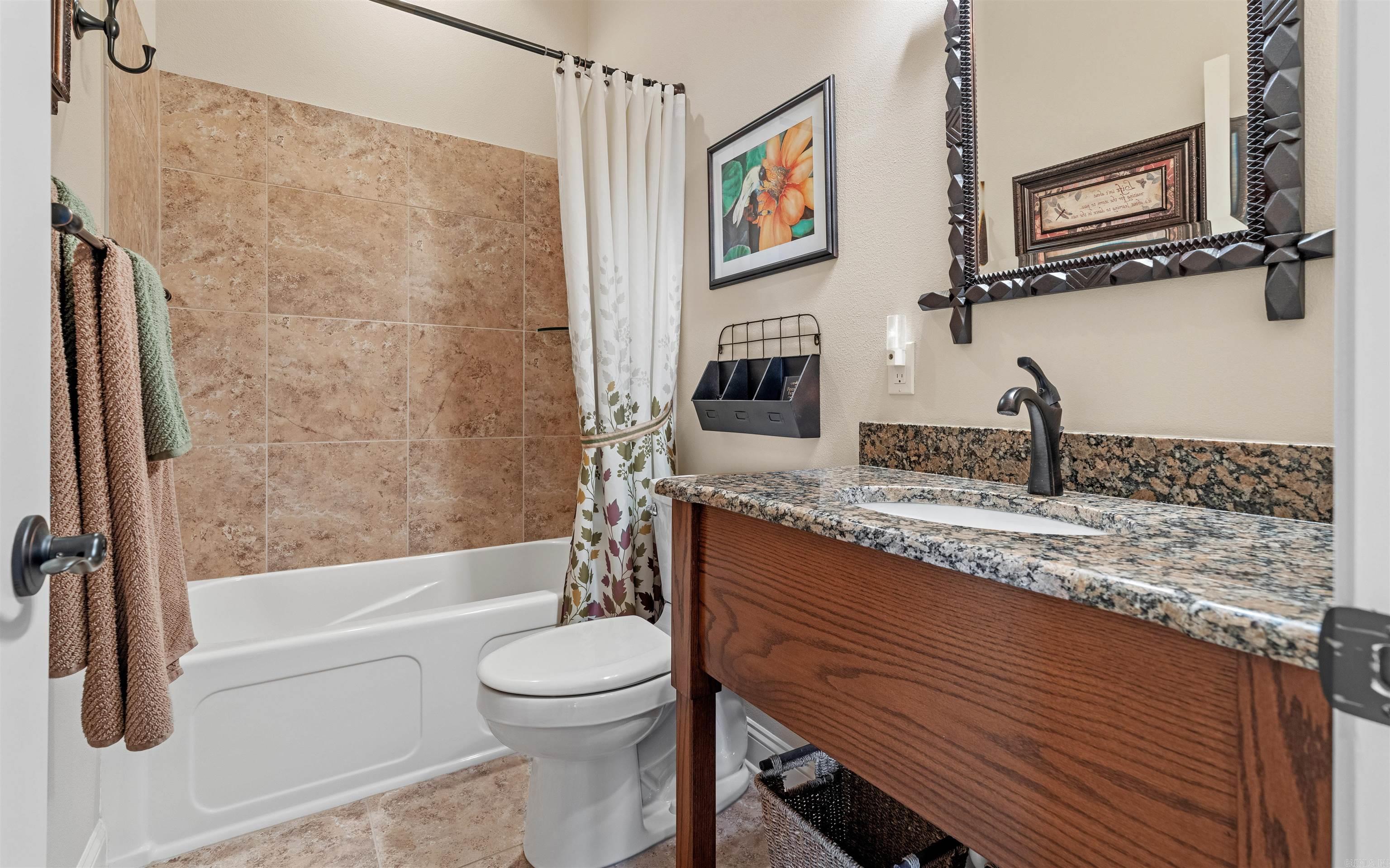 Saldana - Residential