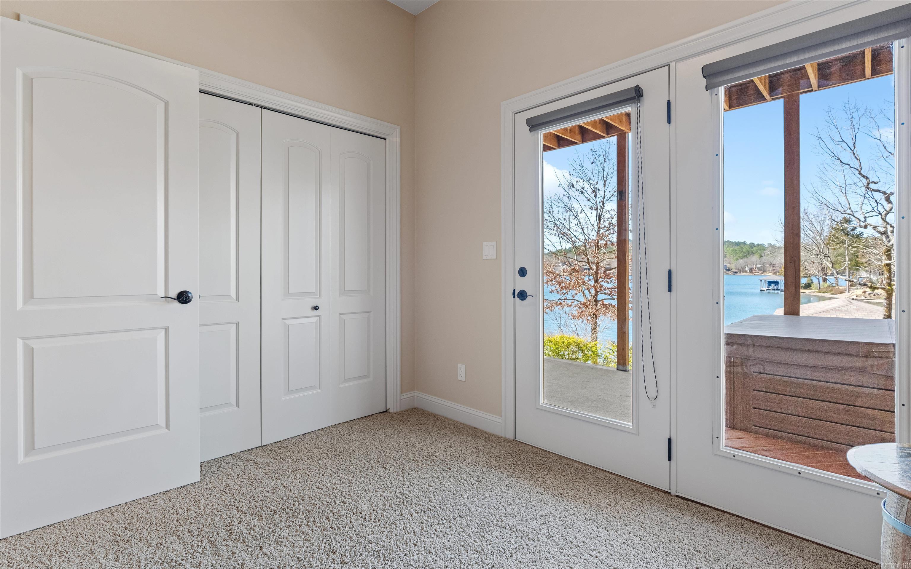 Saldana - Residential