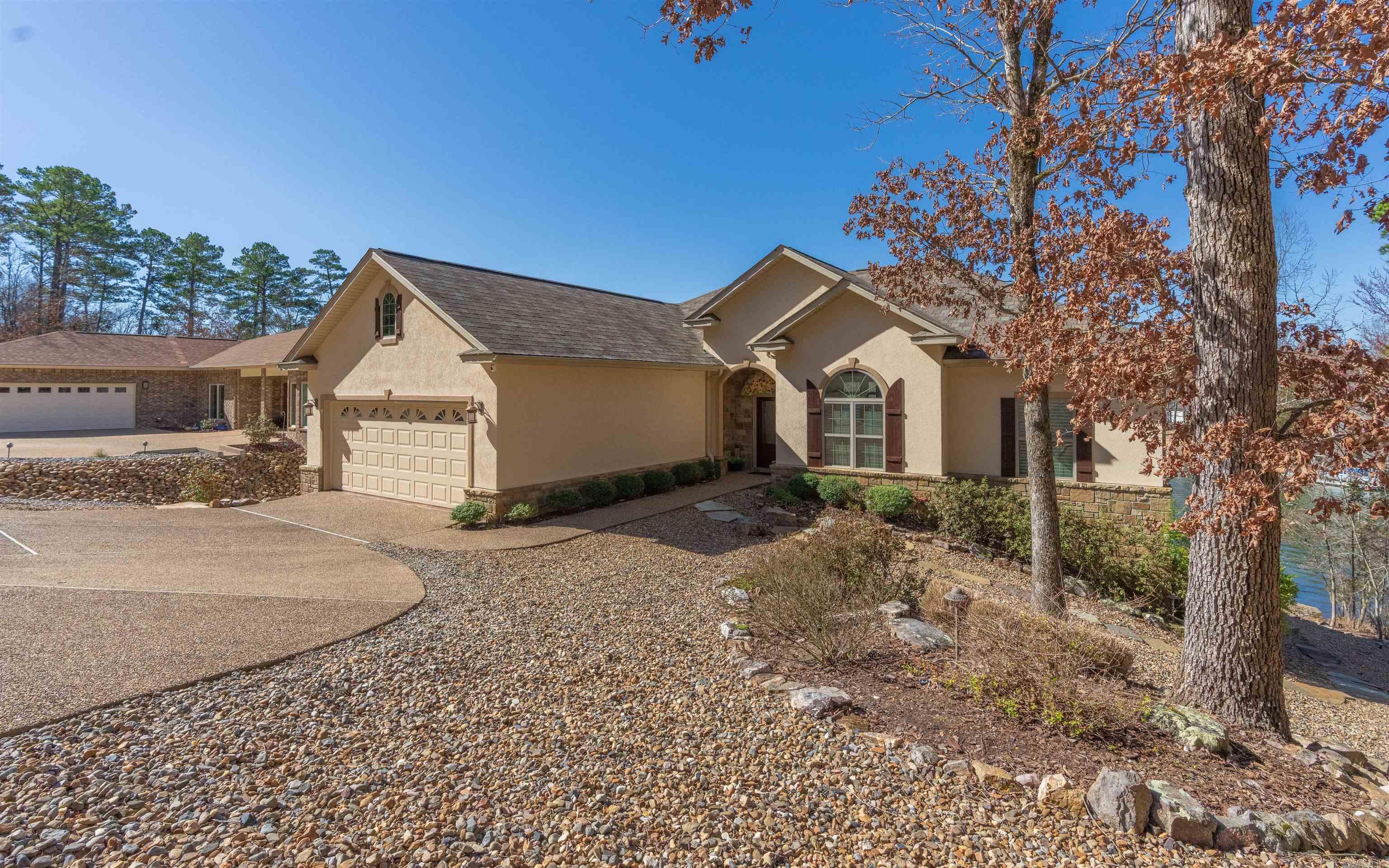 Saldana - Residential