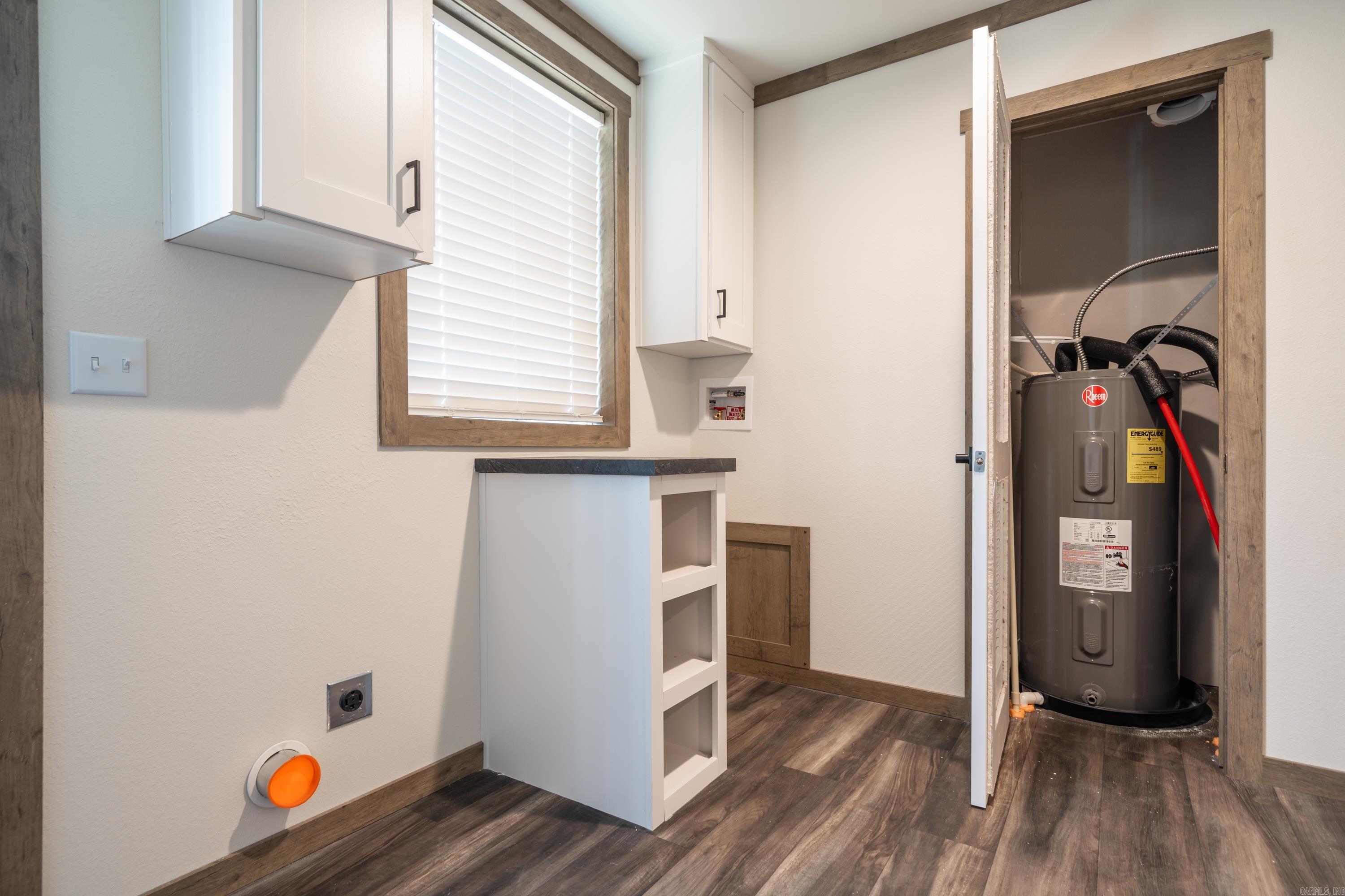 FLEETWOOD HOMES SUBDIVISION - Residential