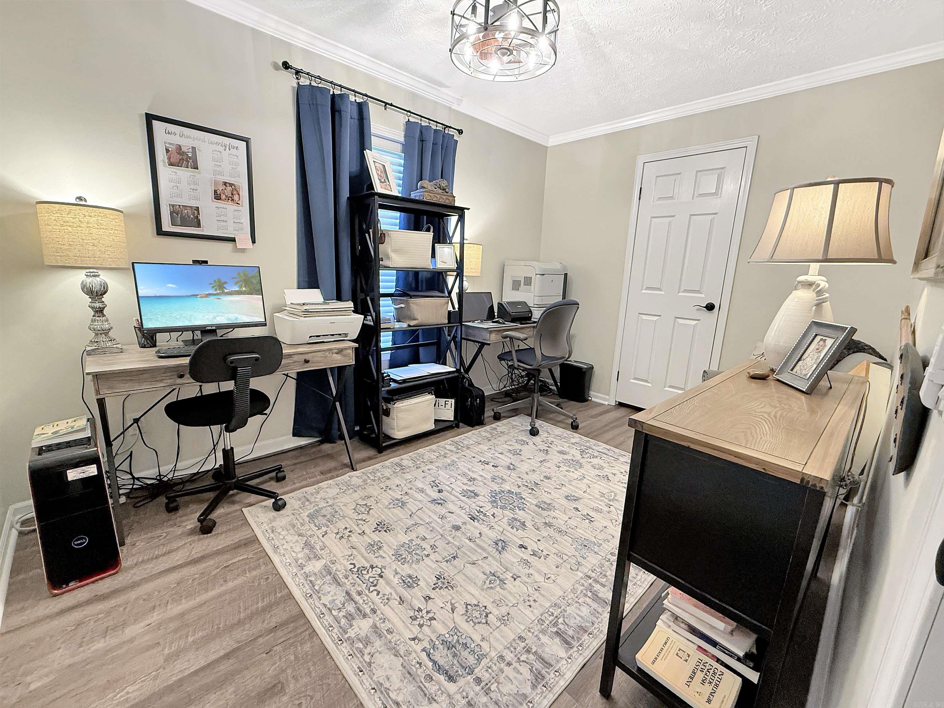 CUSHMAN M&B - Residential