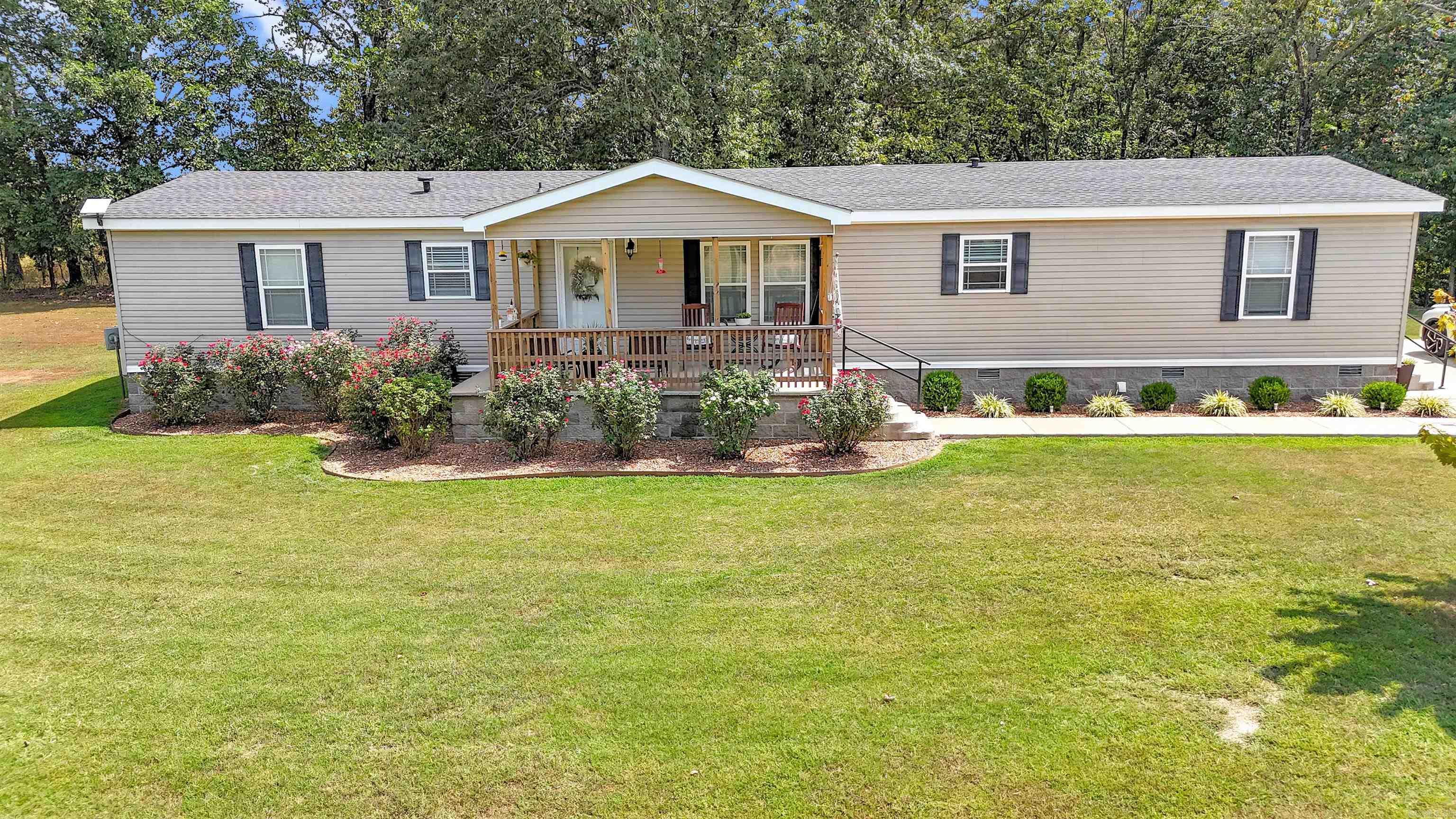 CUSHMAN M&B - Residential