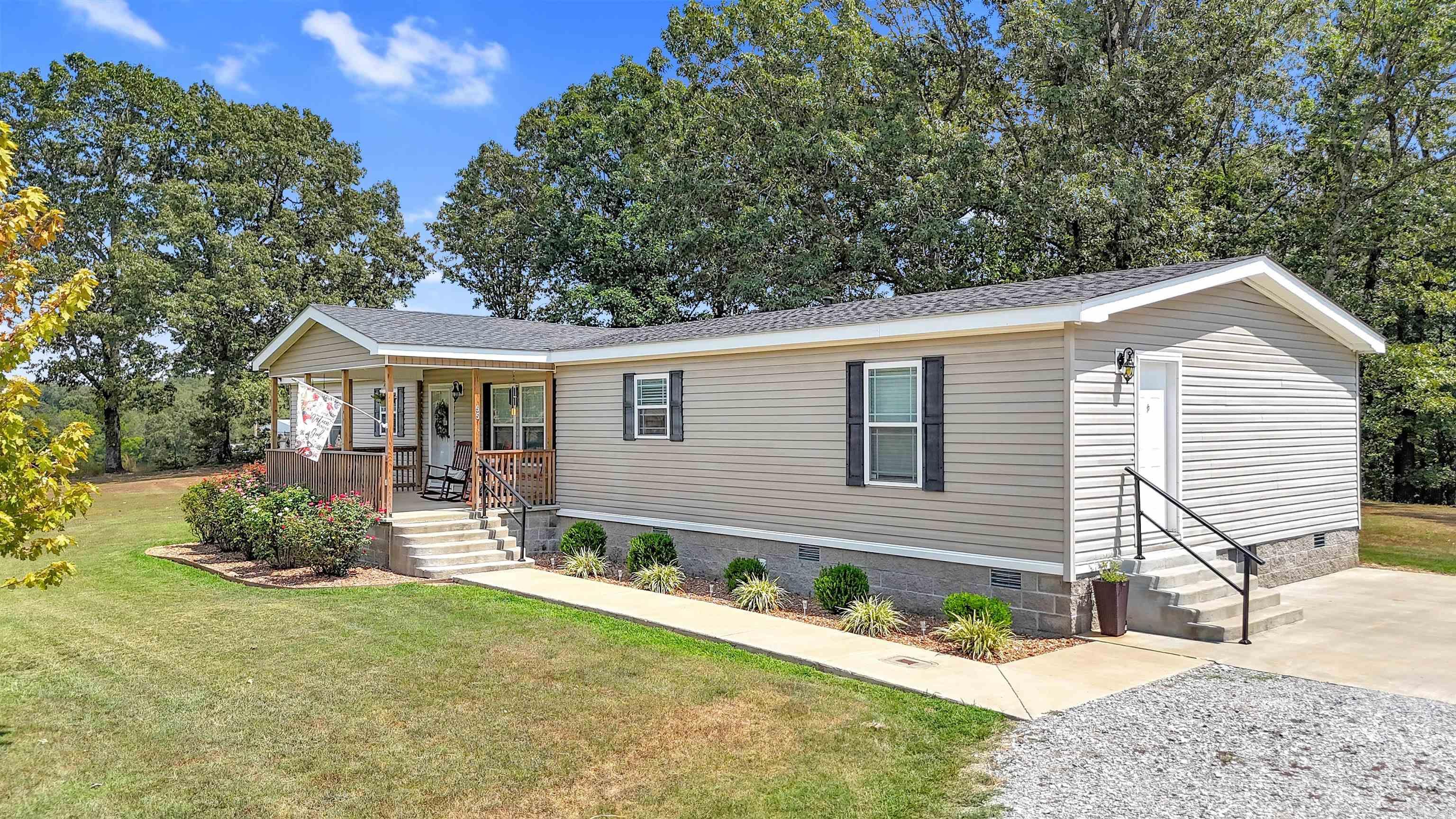 CUSHMAN M&B - Residential