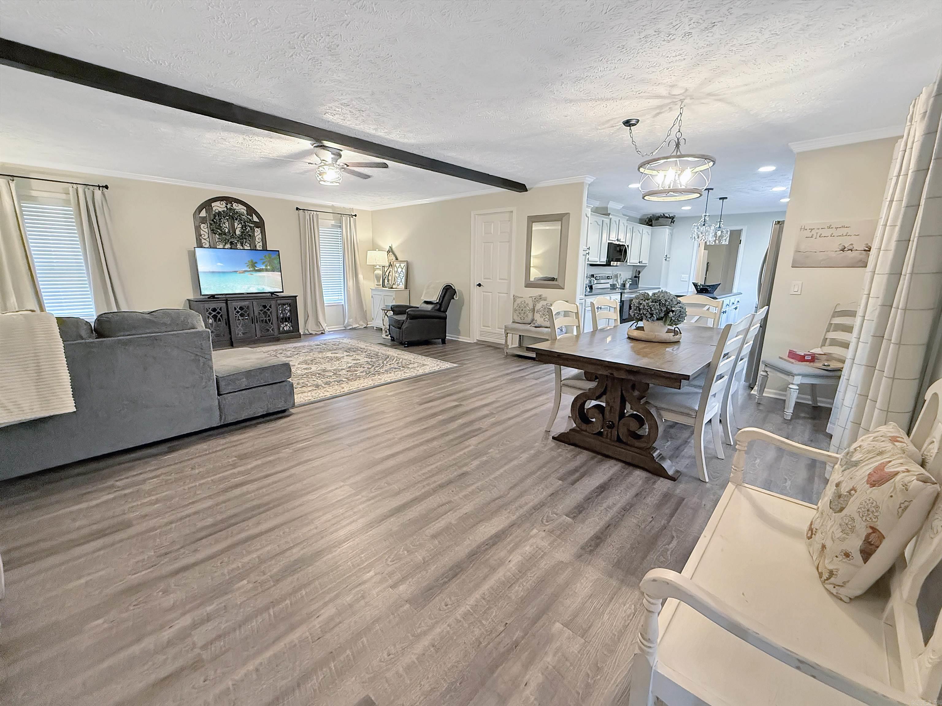 CUSHMAN M&B - Residential