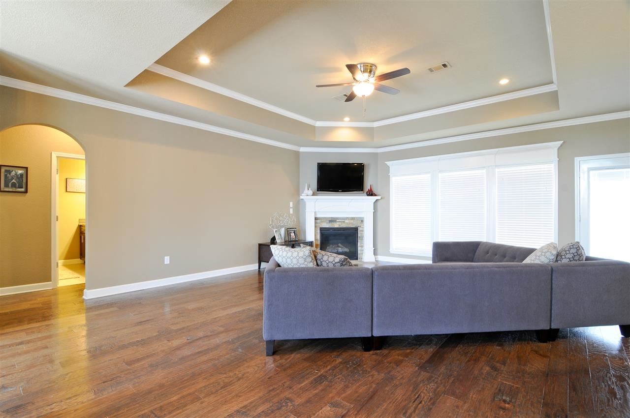 RIDGEVIEW - Residential