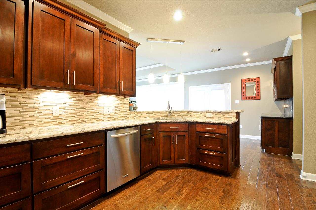 RIDGEVIEW - Residential