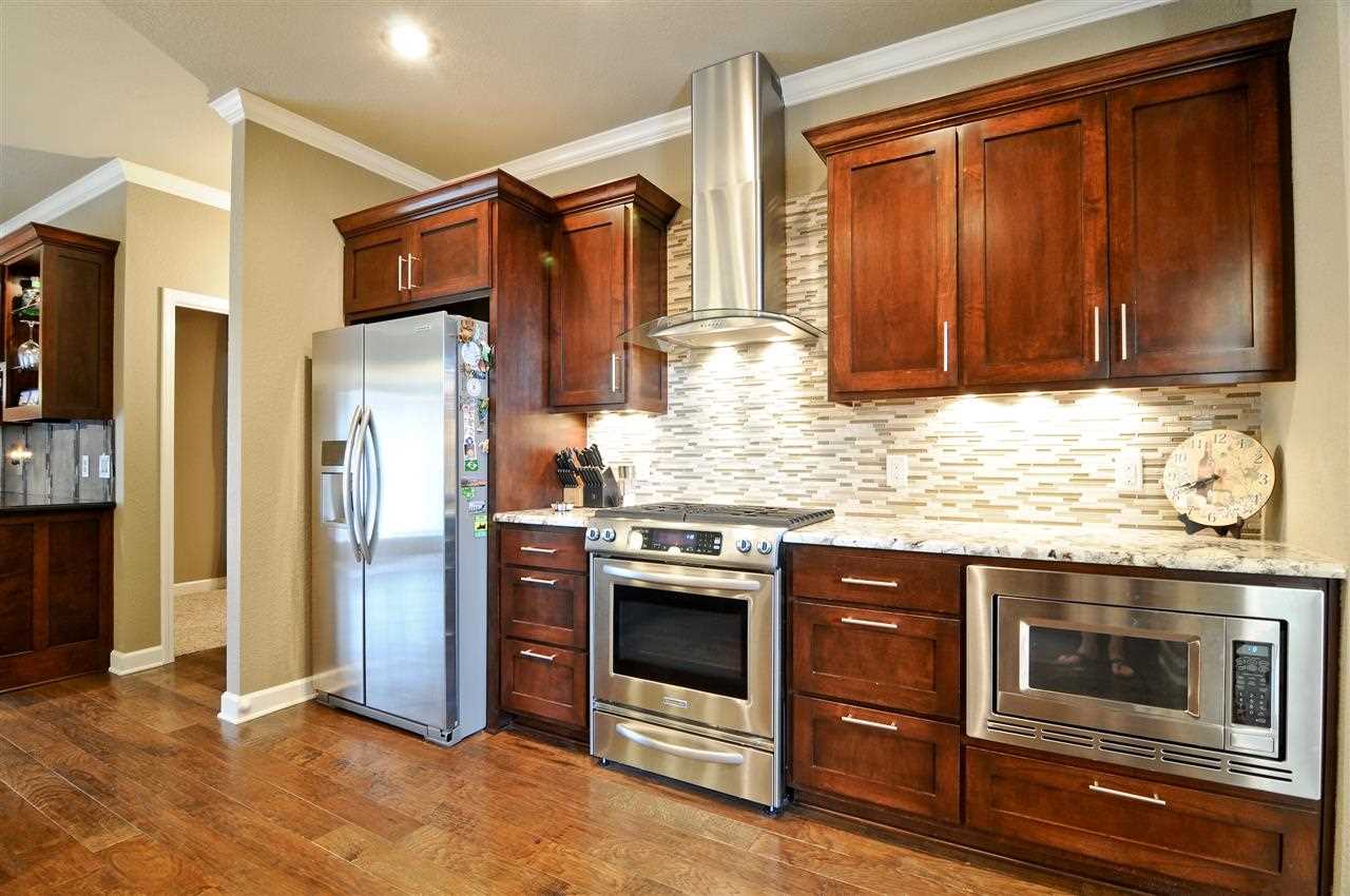 RIDGEVIEW - Residential