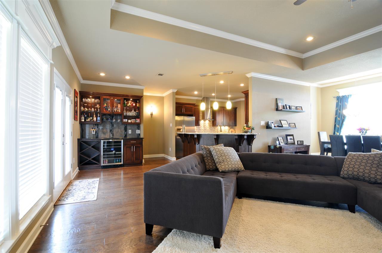 RIDGEVIEW - Residential