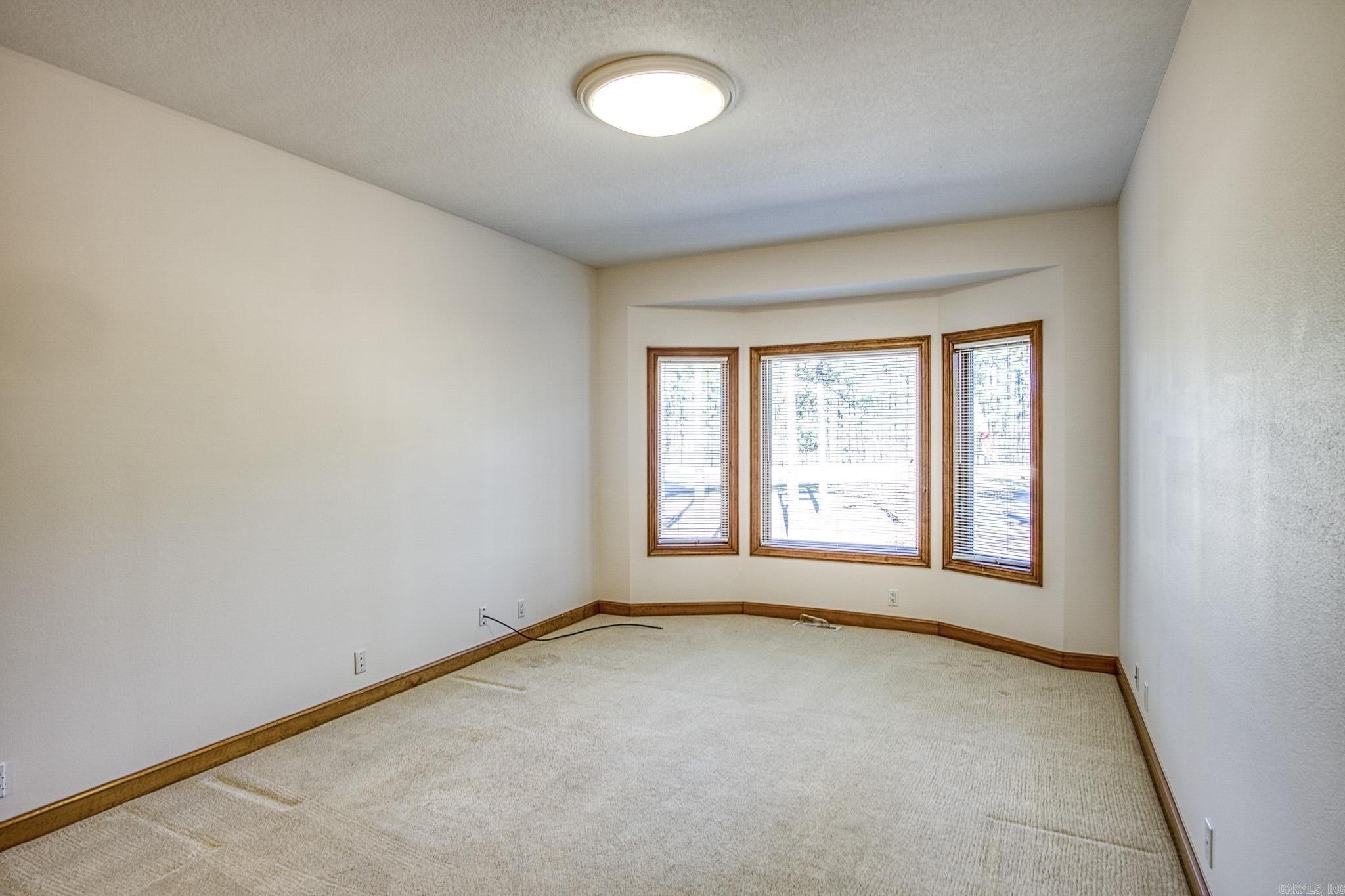 Isabella - Residential