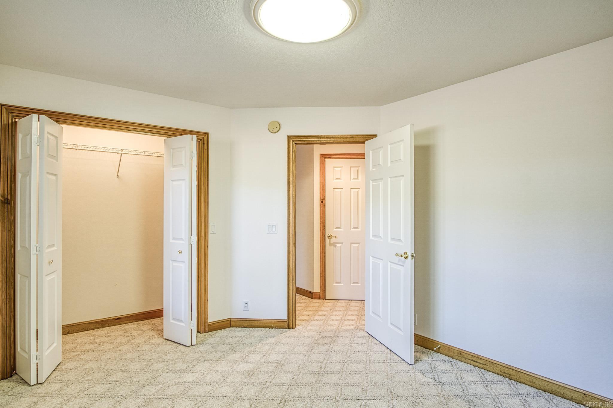 Isabella - Residential