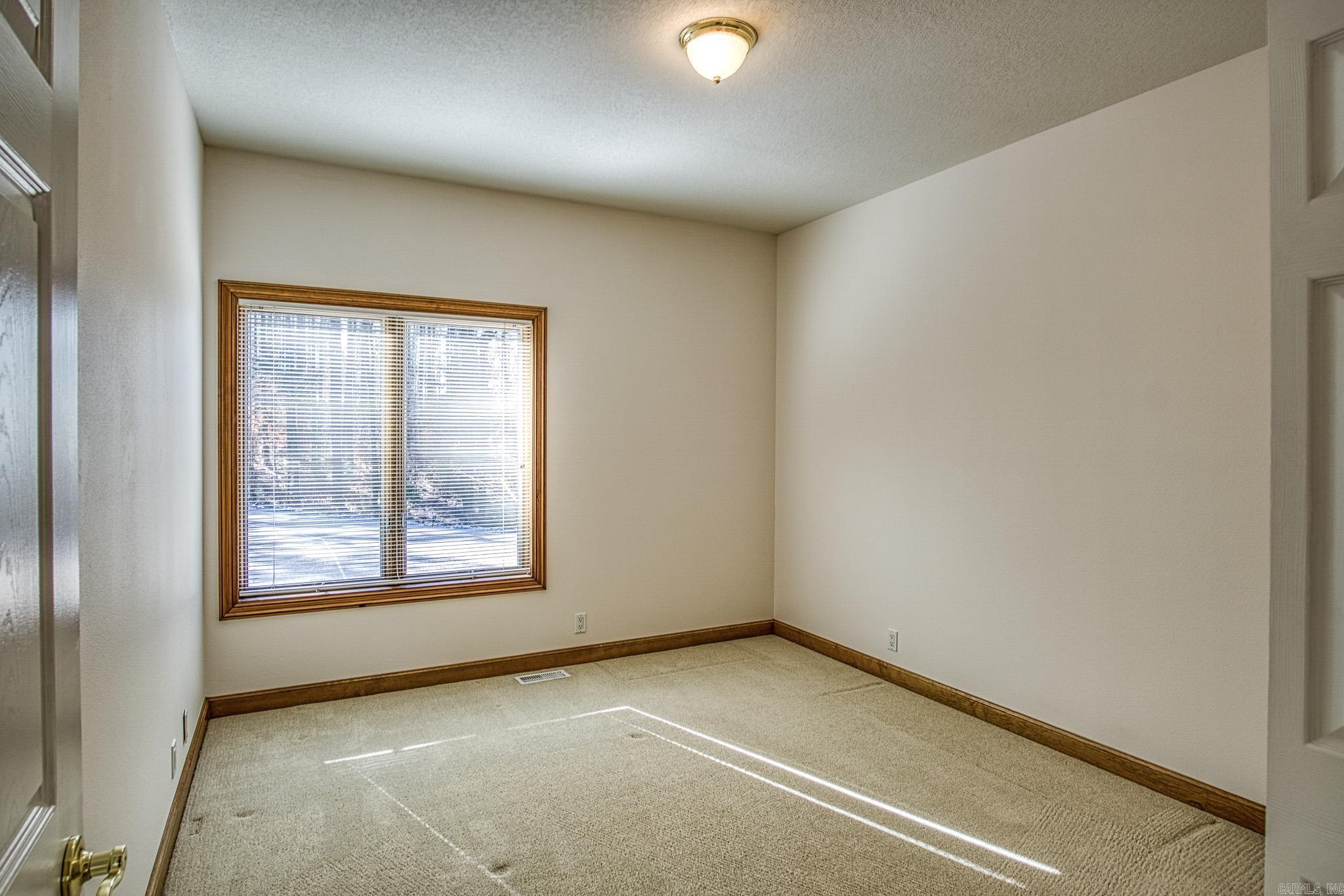 Isabella - Residential