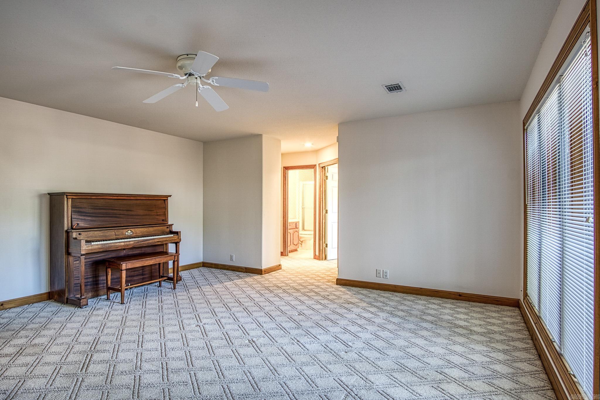 Isabella - Residential