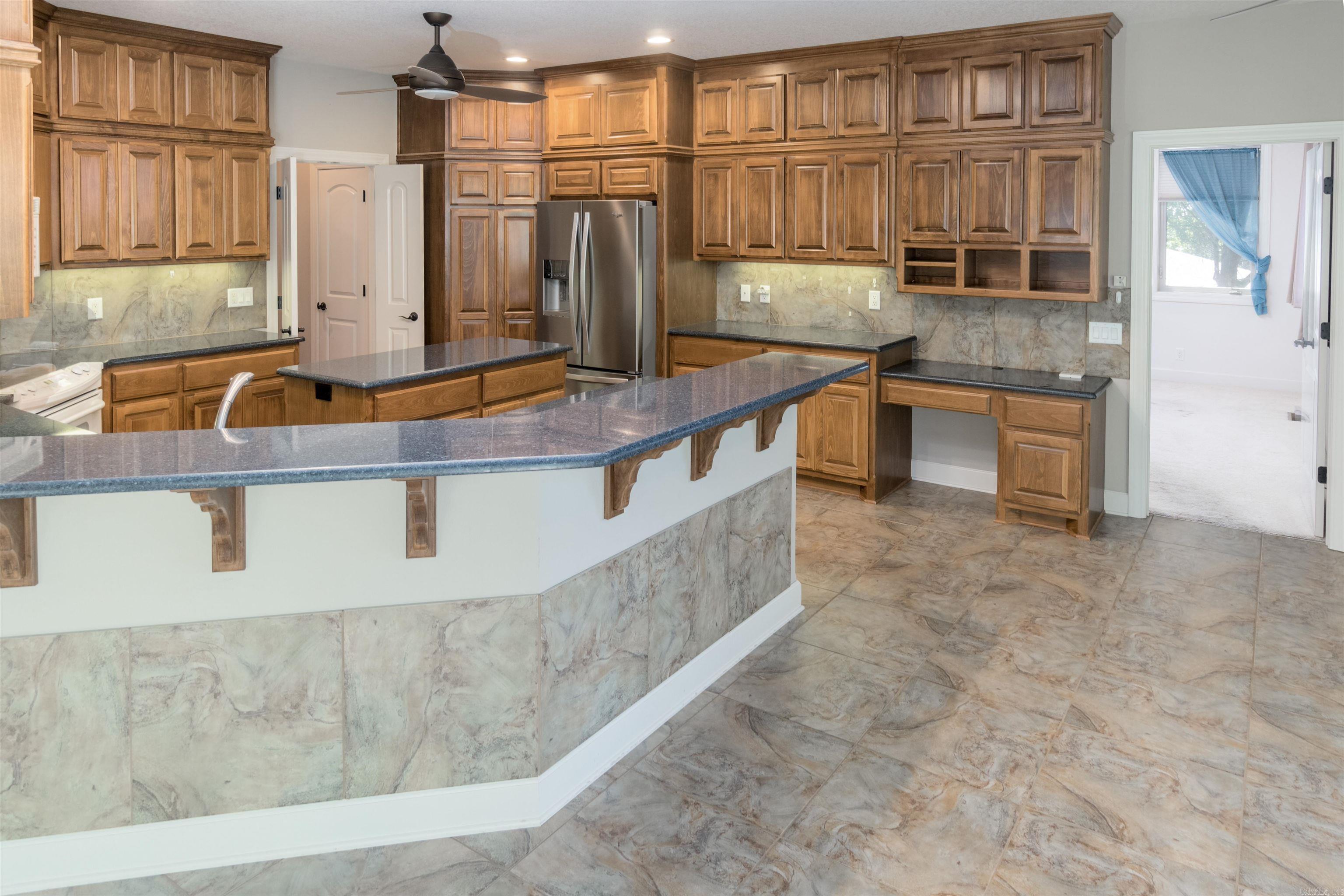 BINEFAR - Residential