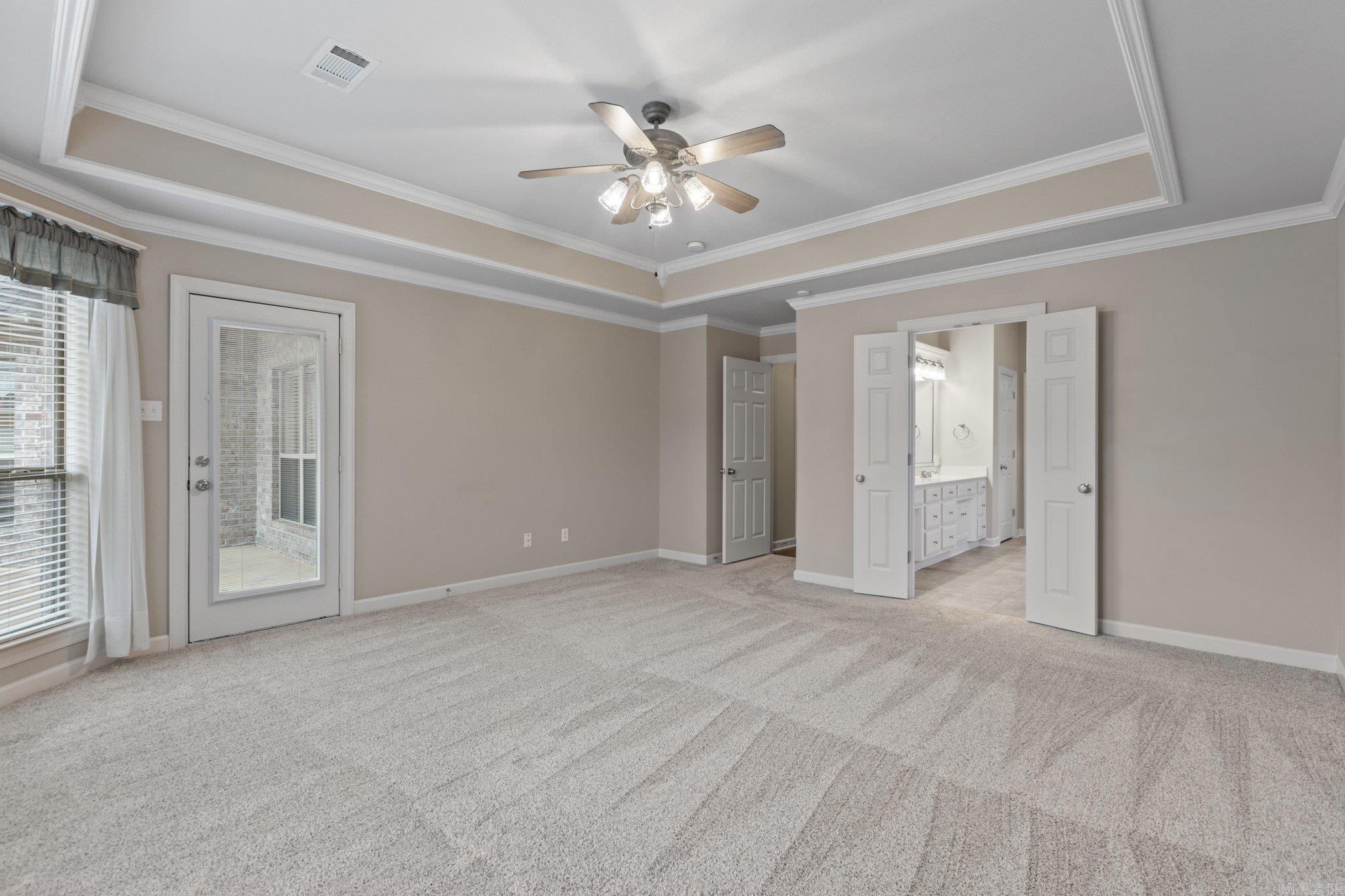 COUNTRY CLUB OF ARK THE - Residential