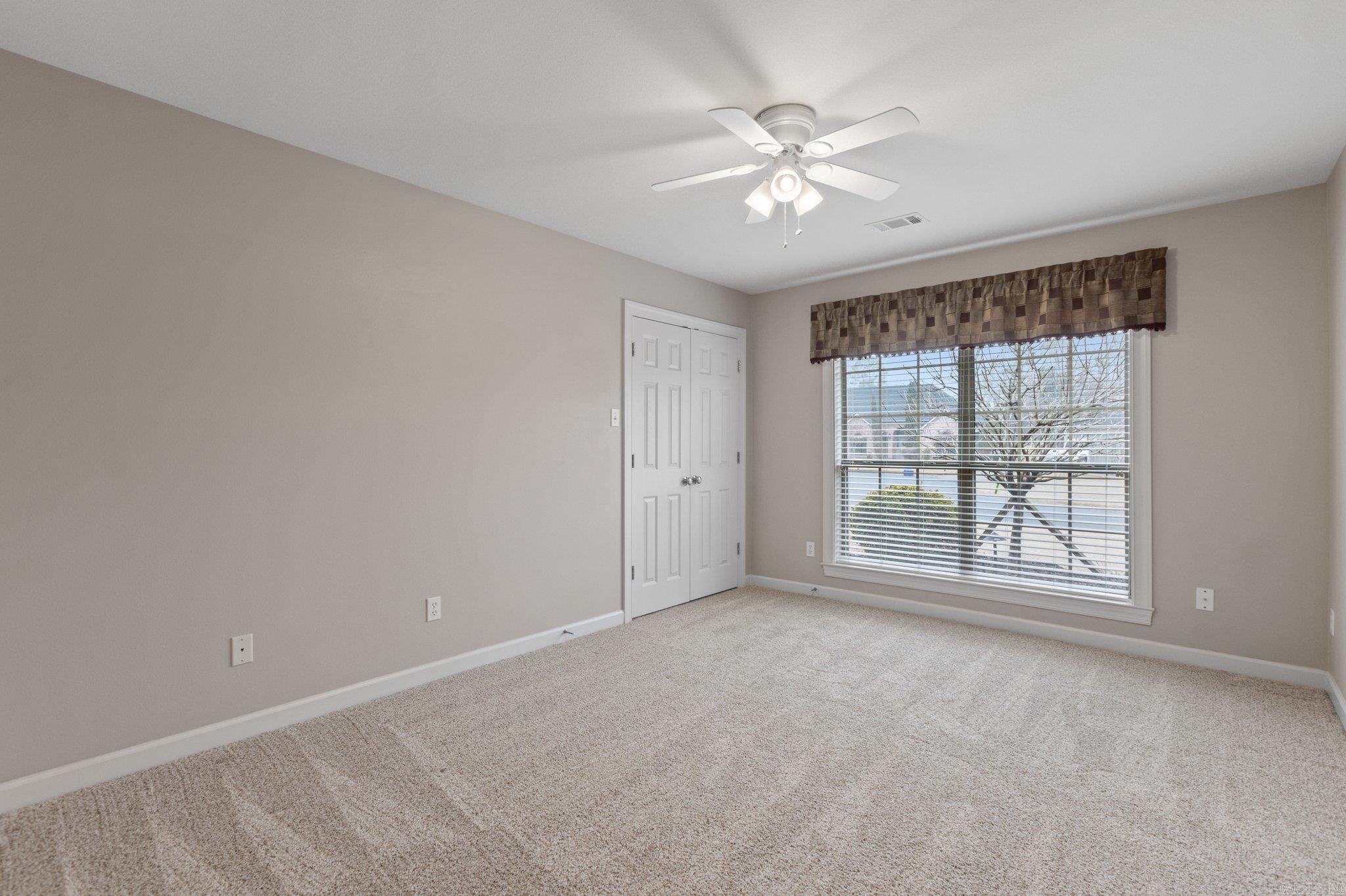 COUNTRY CLUB OF ARK THE - Residential