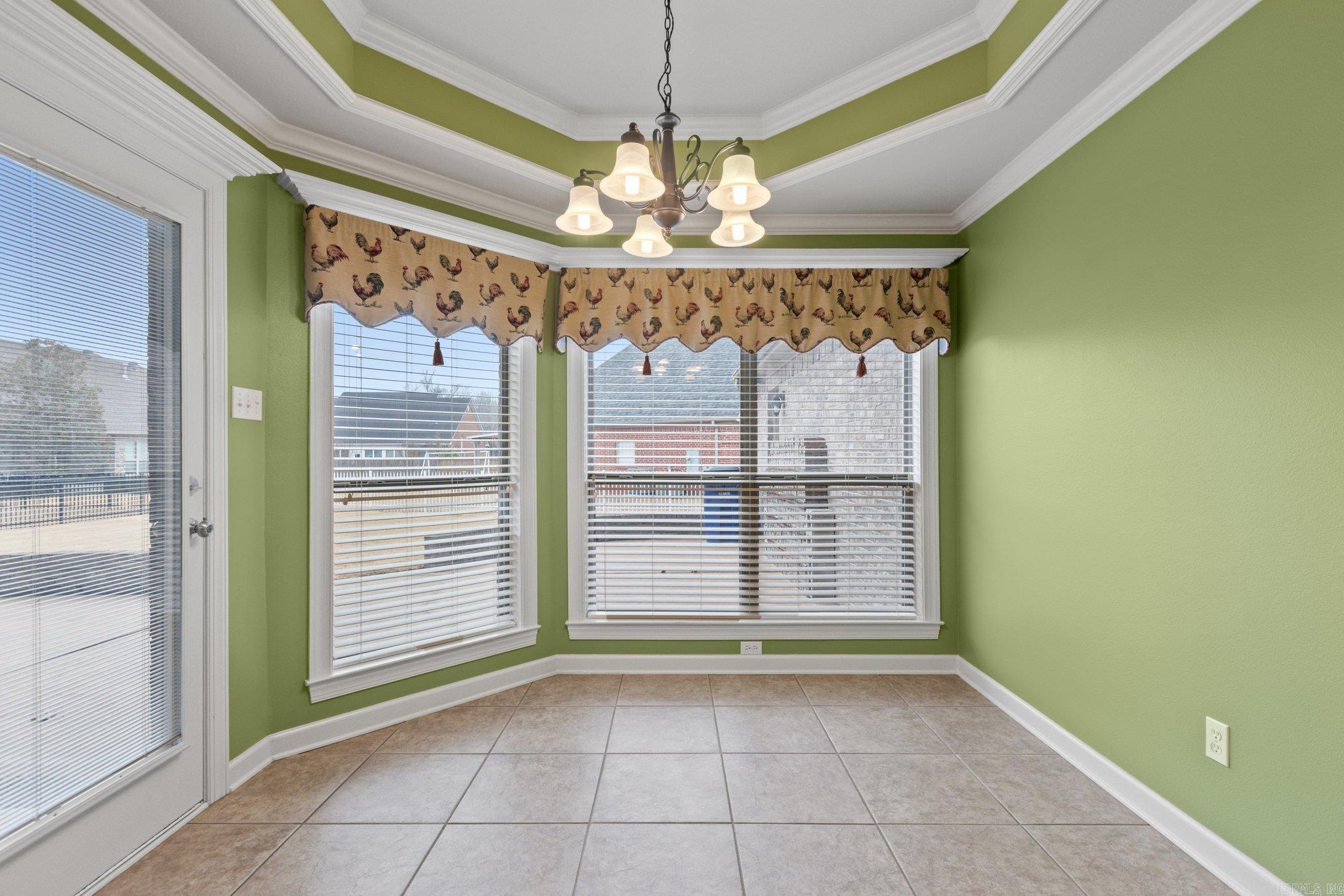 COUNTRY CLUB OF ARK THE - Residential