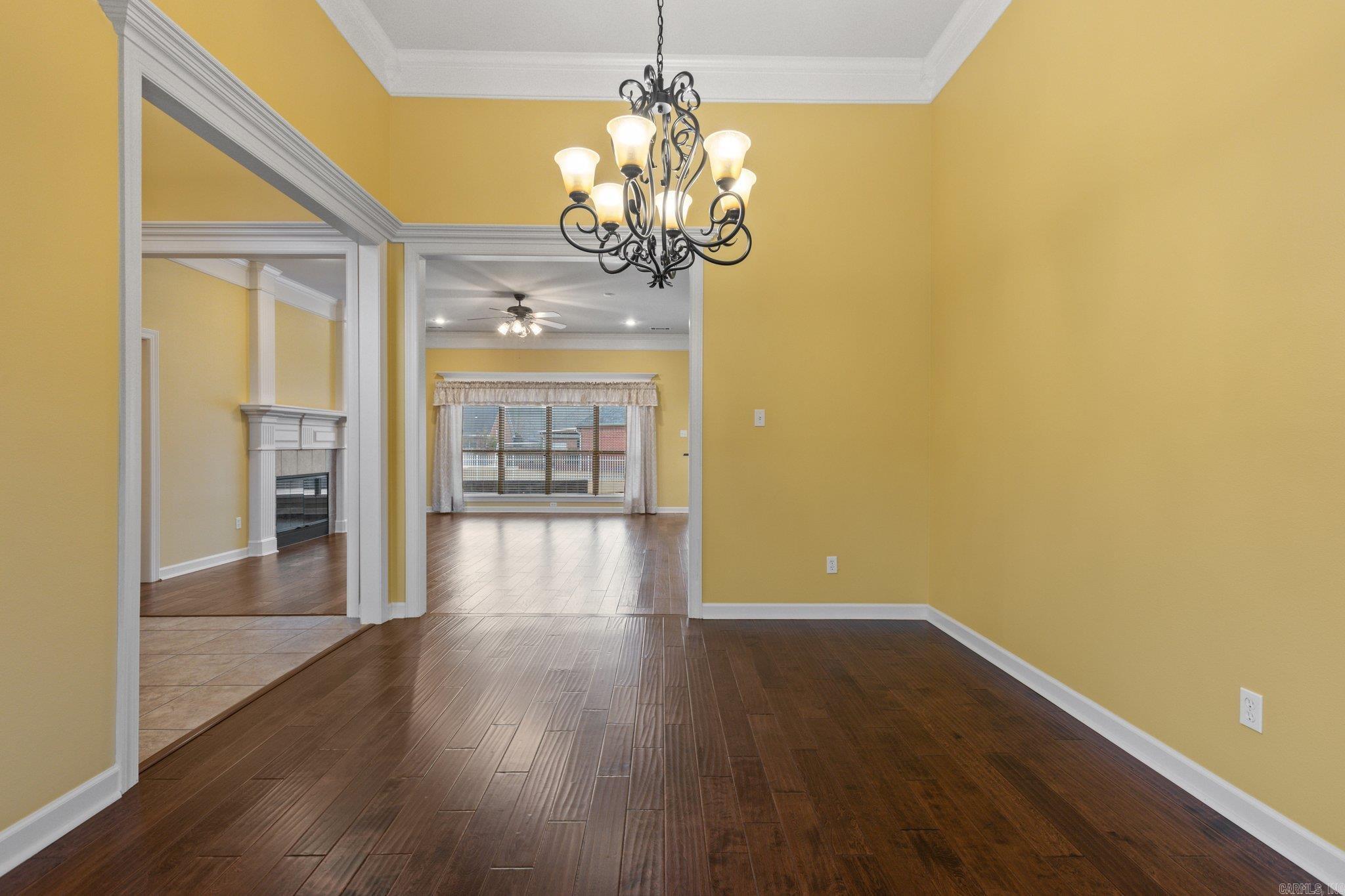 COUNTRY CLUB OF ARK THE - Residential