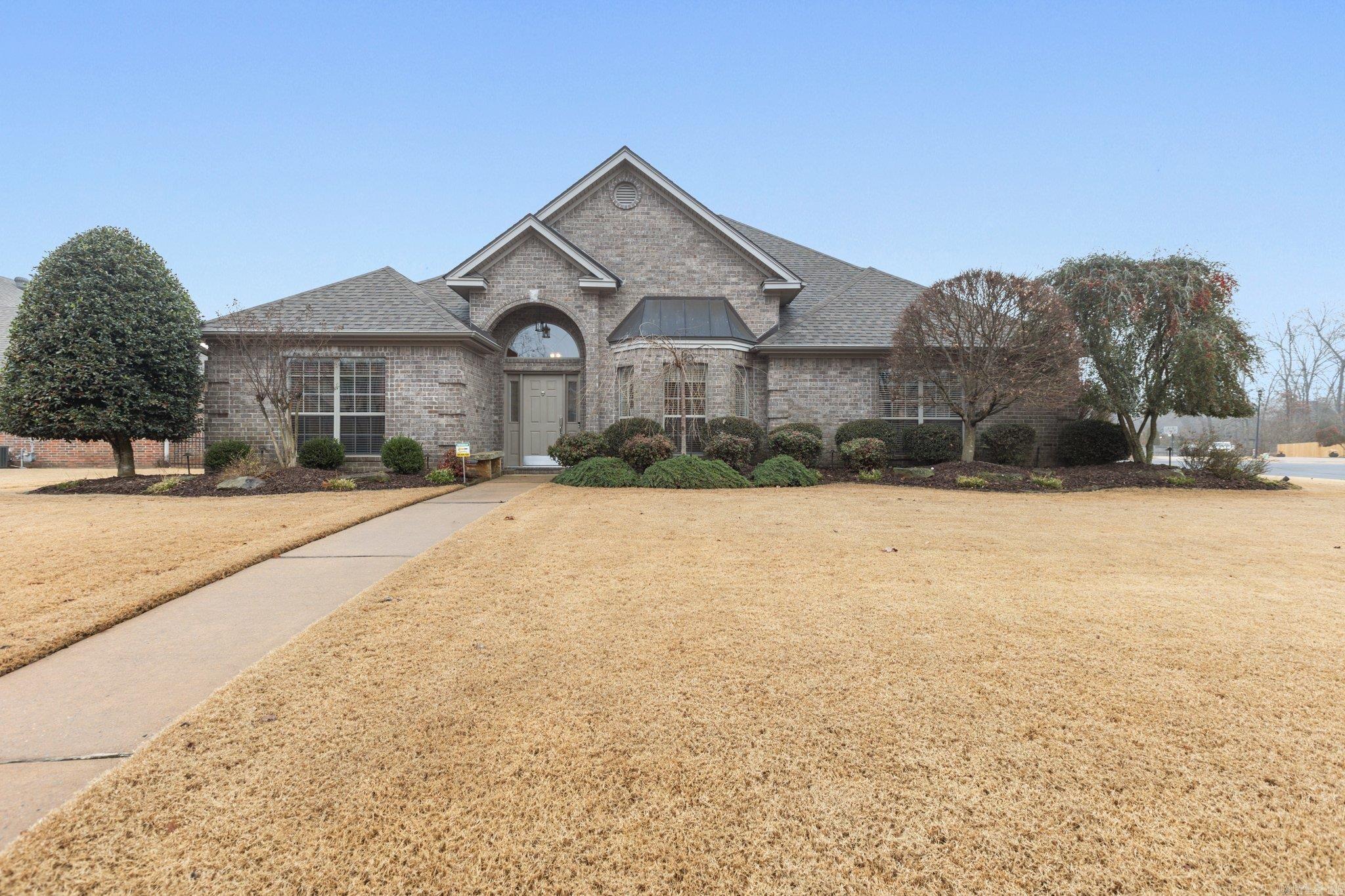 COUNTRY CLUB OF ARK THE - Residential