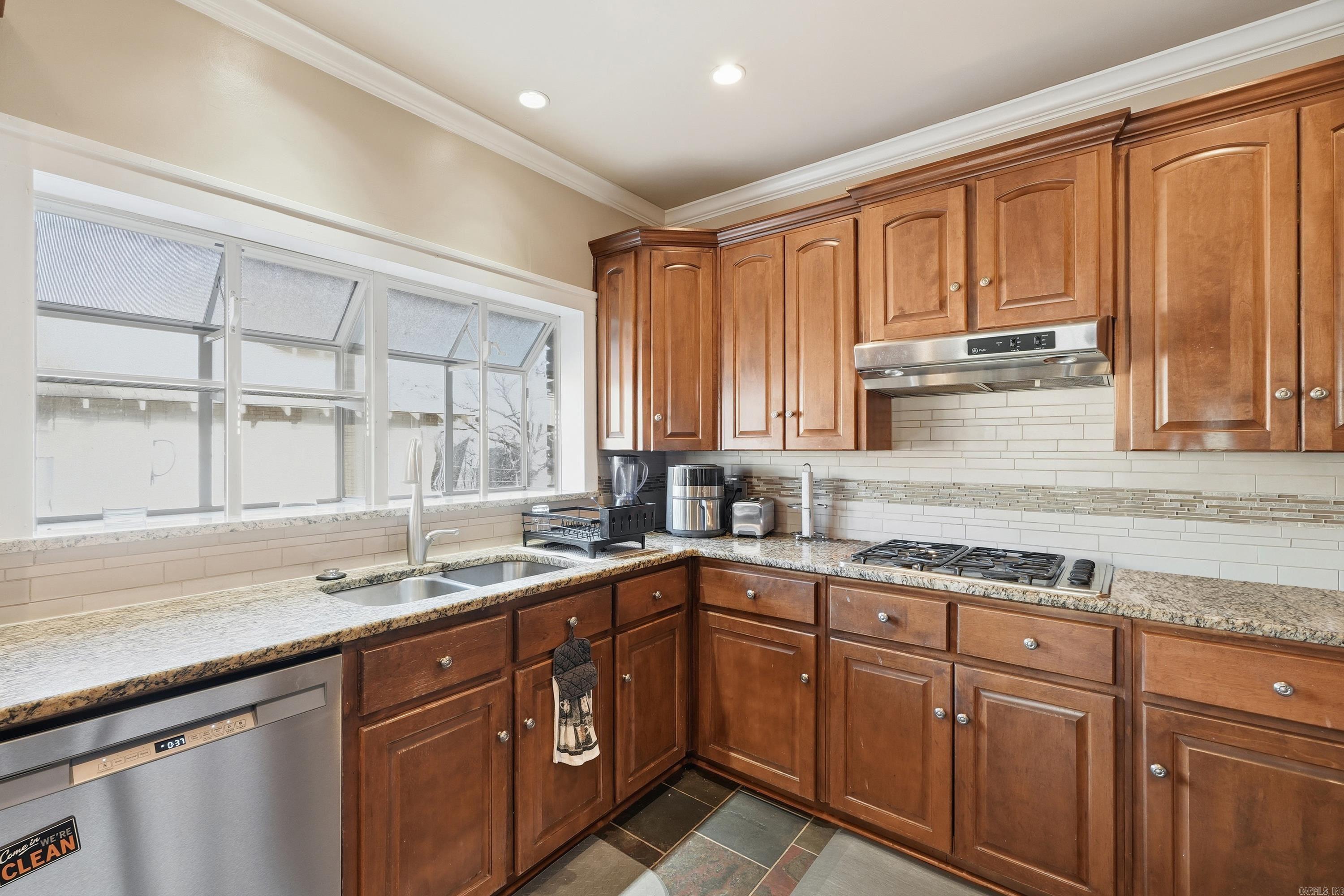 HILL HEIGHTS - Residential