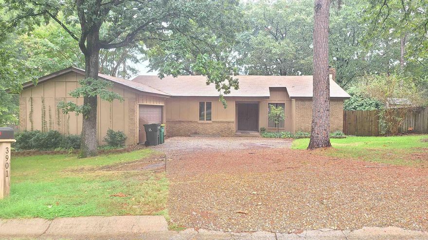 Spacious Non-Smoking 3 bedroom 2 bath with Office and built in desk, wood floors throughout, Vaulted ceilings, and large deck. Stainless steel appliances include stove, microwave, and dishwasher. Also included is fenced back yard, 2 car garage, Fireplace, dining room, walk in closets, washer and electric dryer connections, and ceiling fans. Pets may be considered.