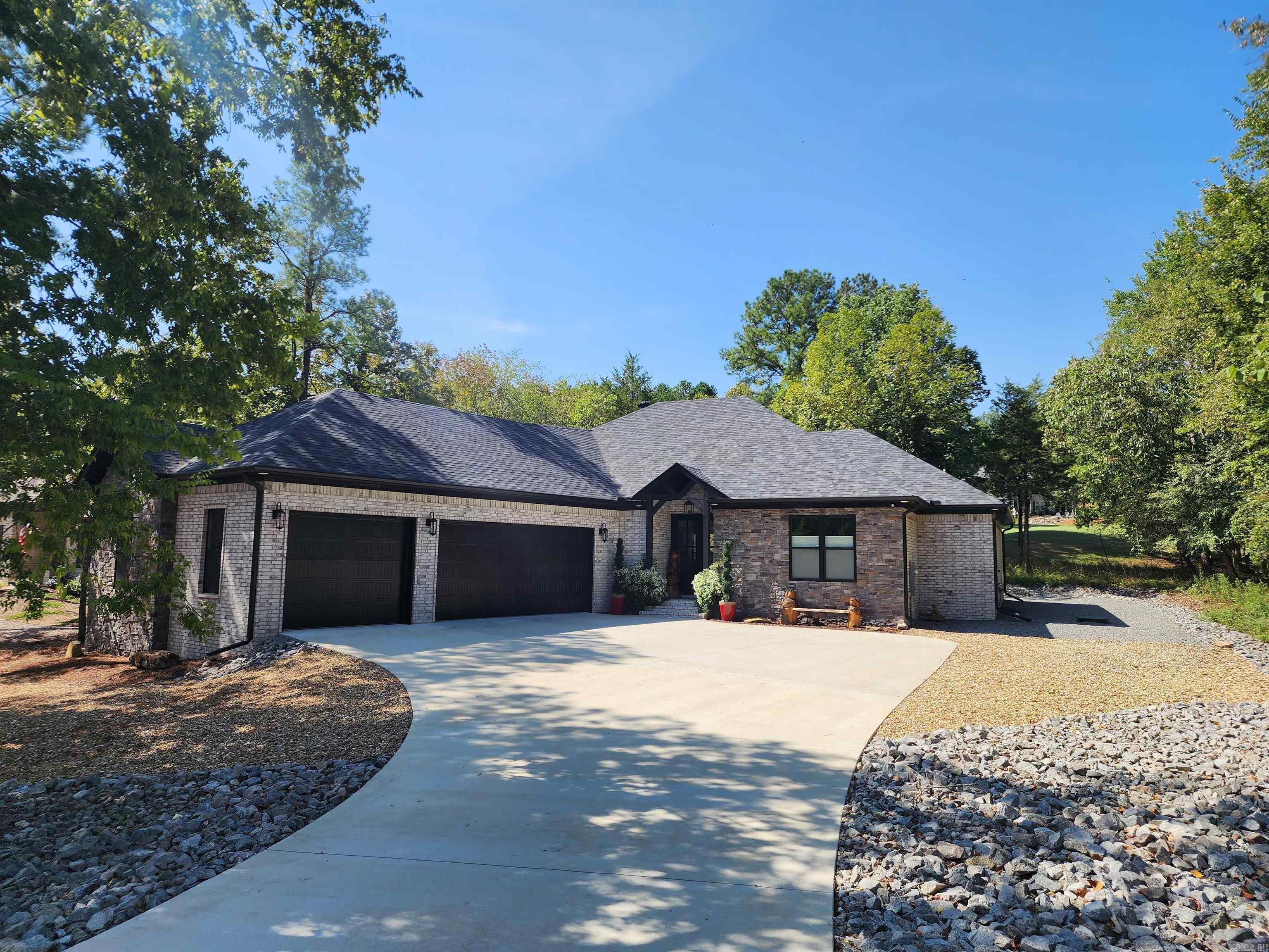 LADERA - Residential