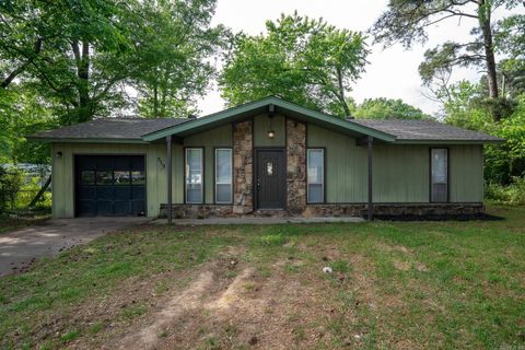 Photo of 515 Shirley Cv Cv, Jacksonville, AR 72076 (MLS # 26017020)