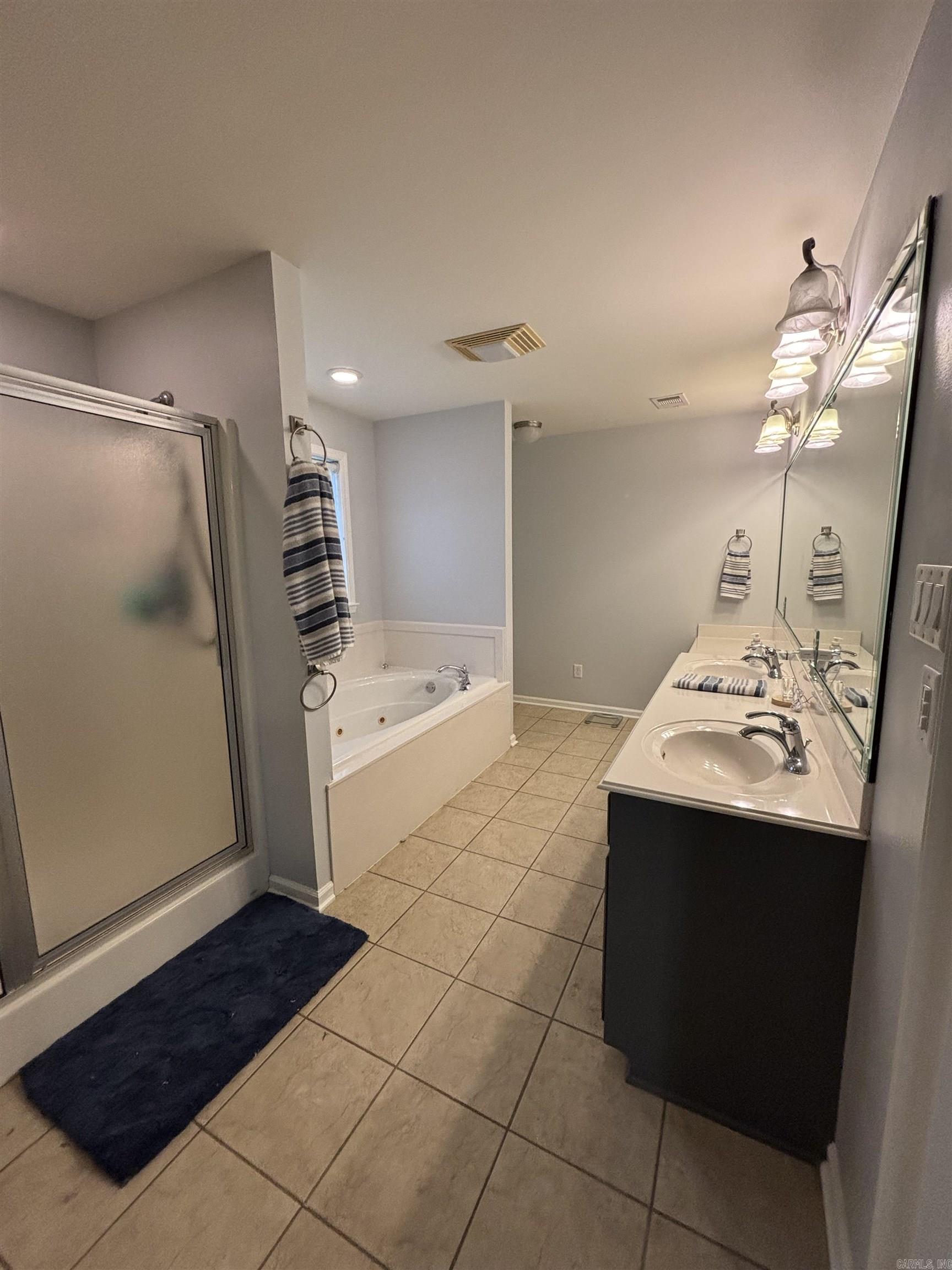 STONEYBROOK - Residential