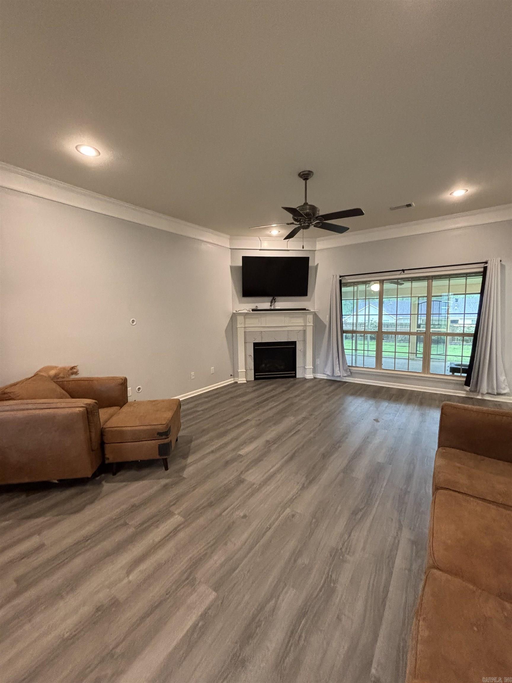 STONEYBROOK - Residential