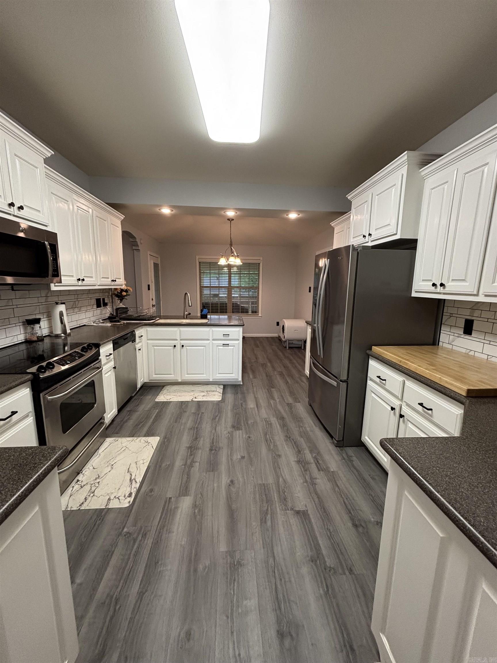 STONEYBROOK - Residential