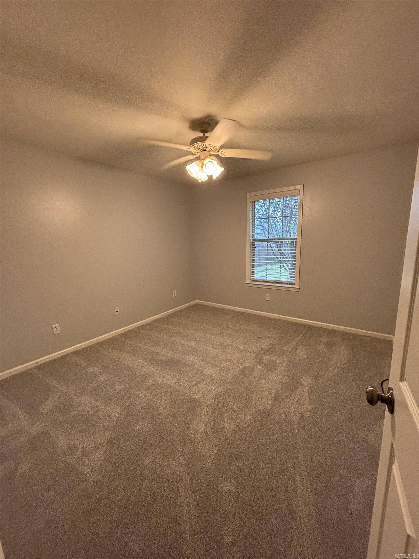 STONEYBROOK - Residential