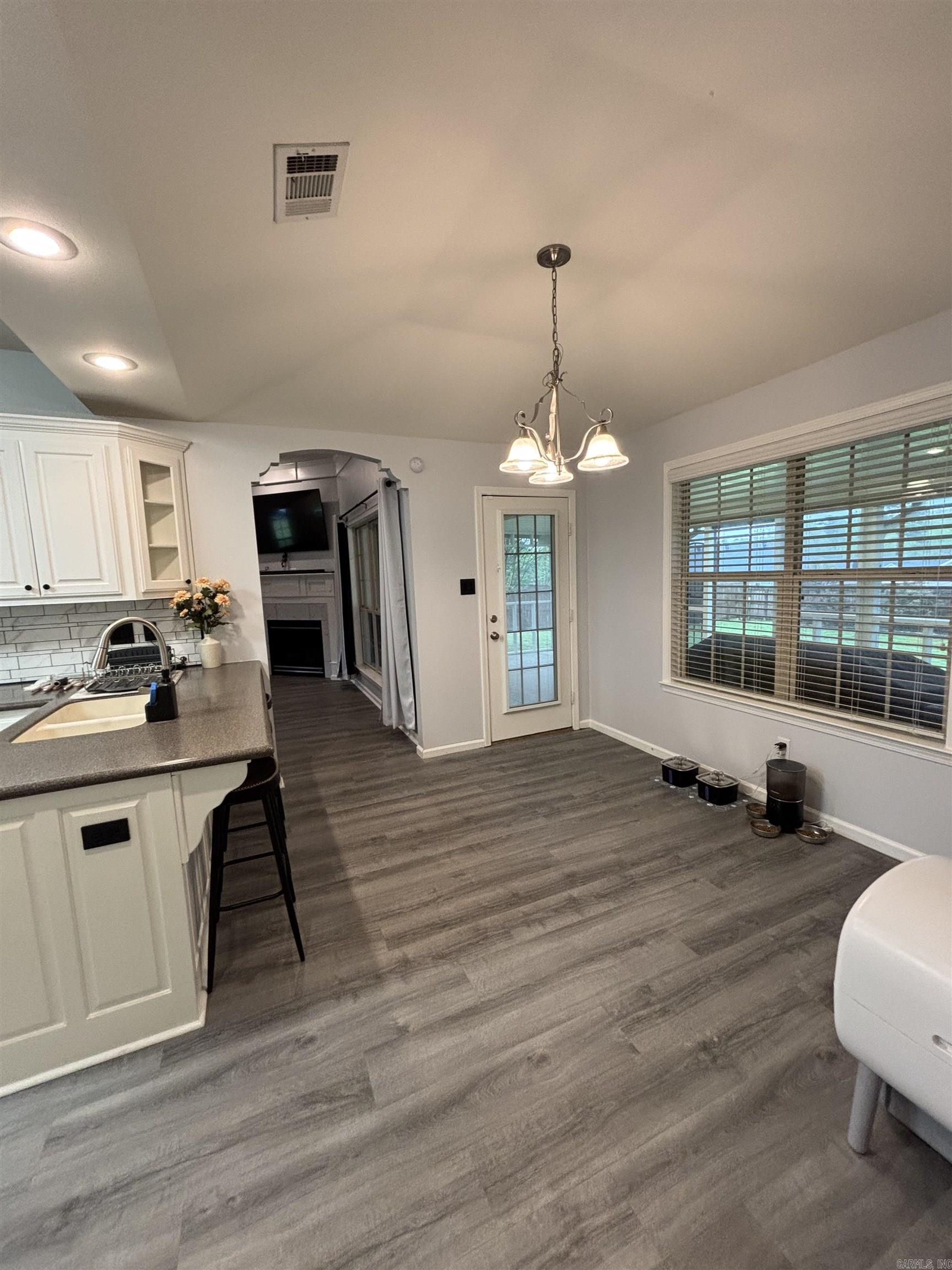 STONEYBROOK - Residential