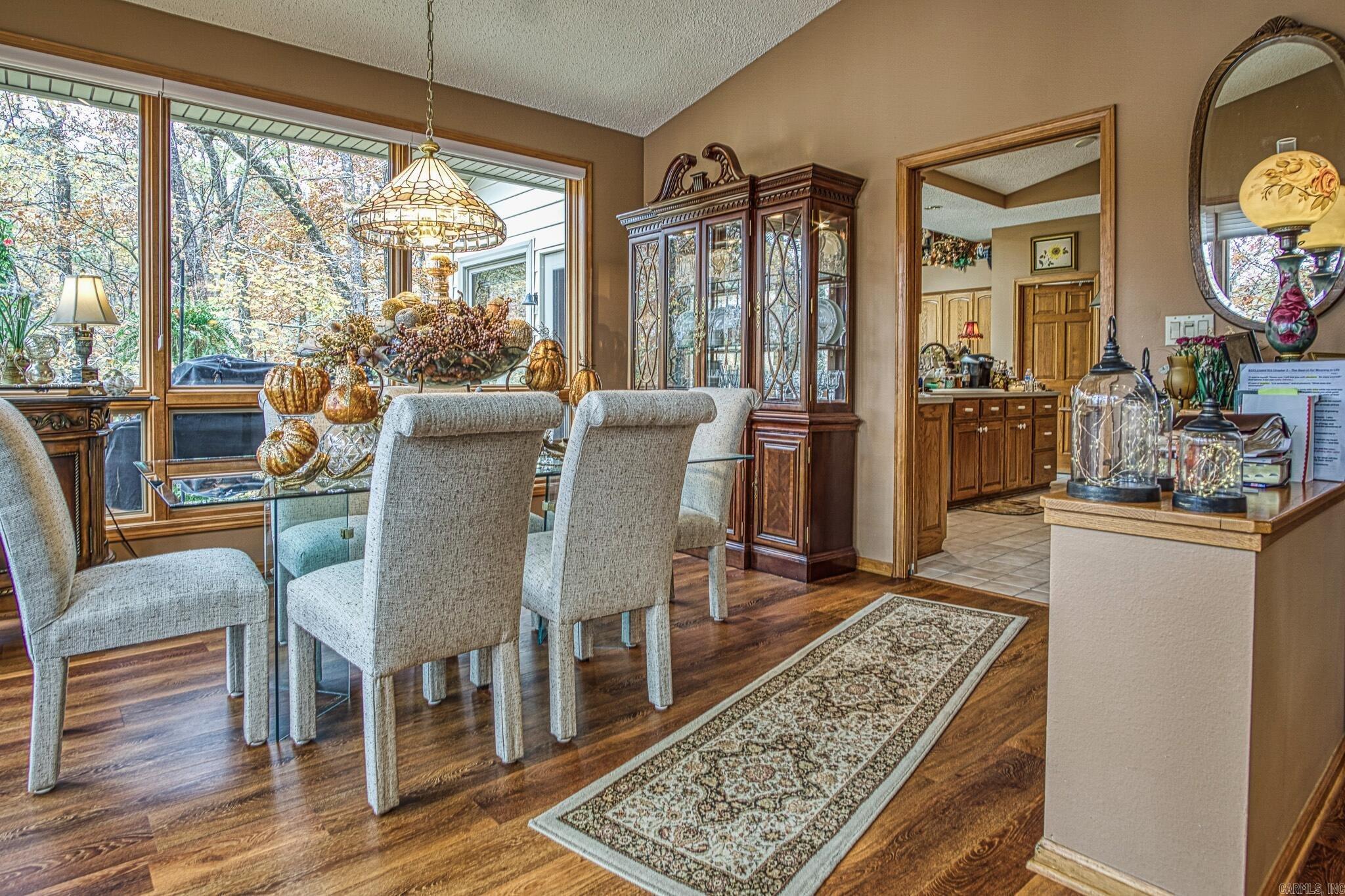 BAJADA - Residential