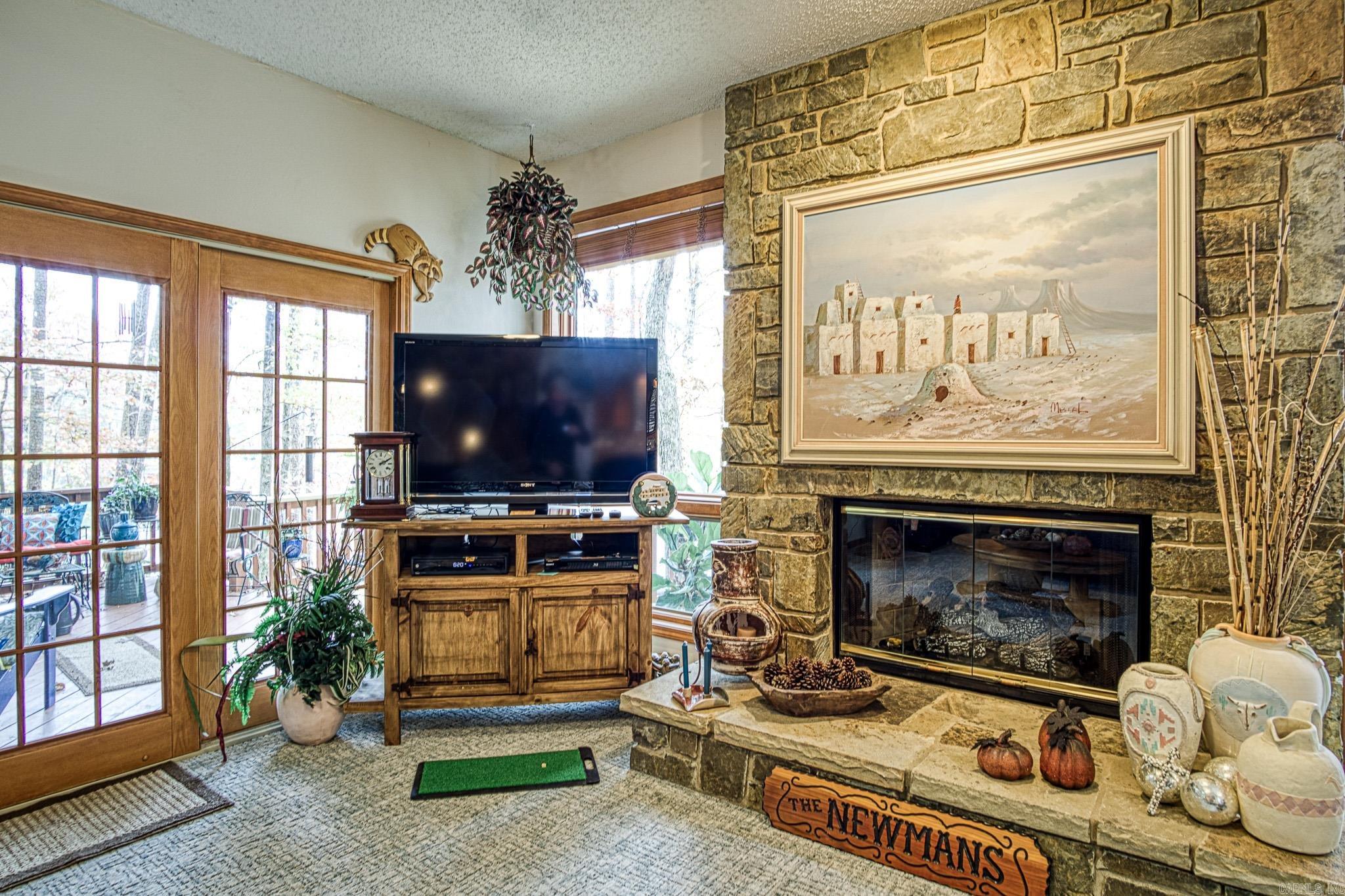 BAJADA - Residential