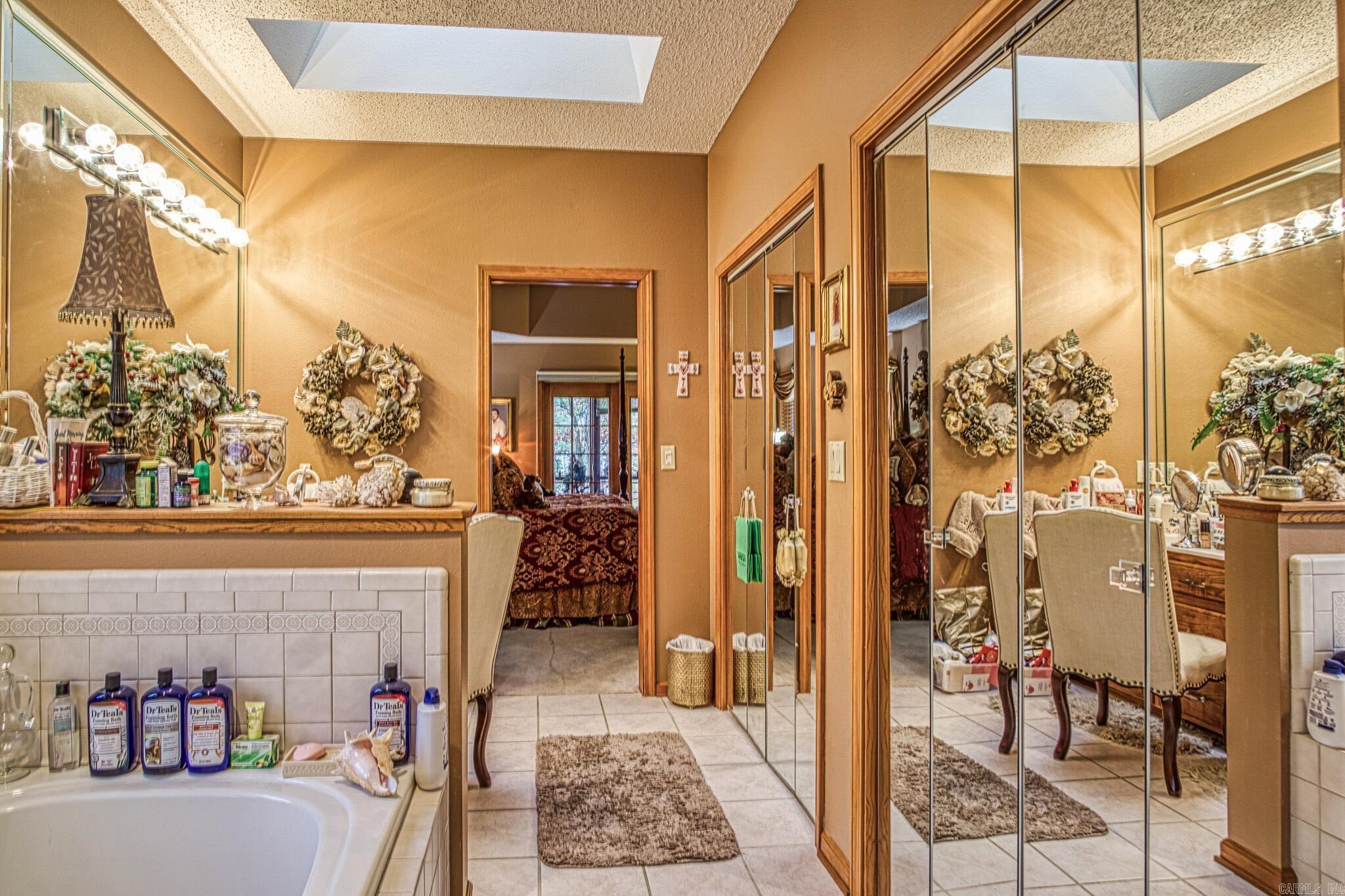 BAJADA - Residential