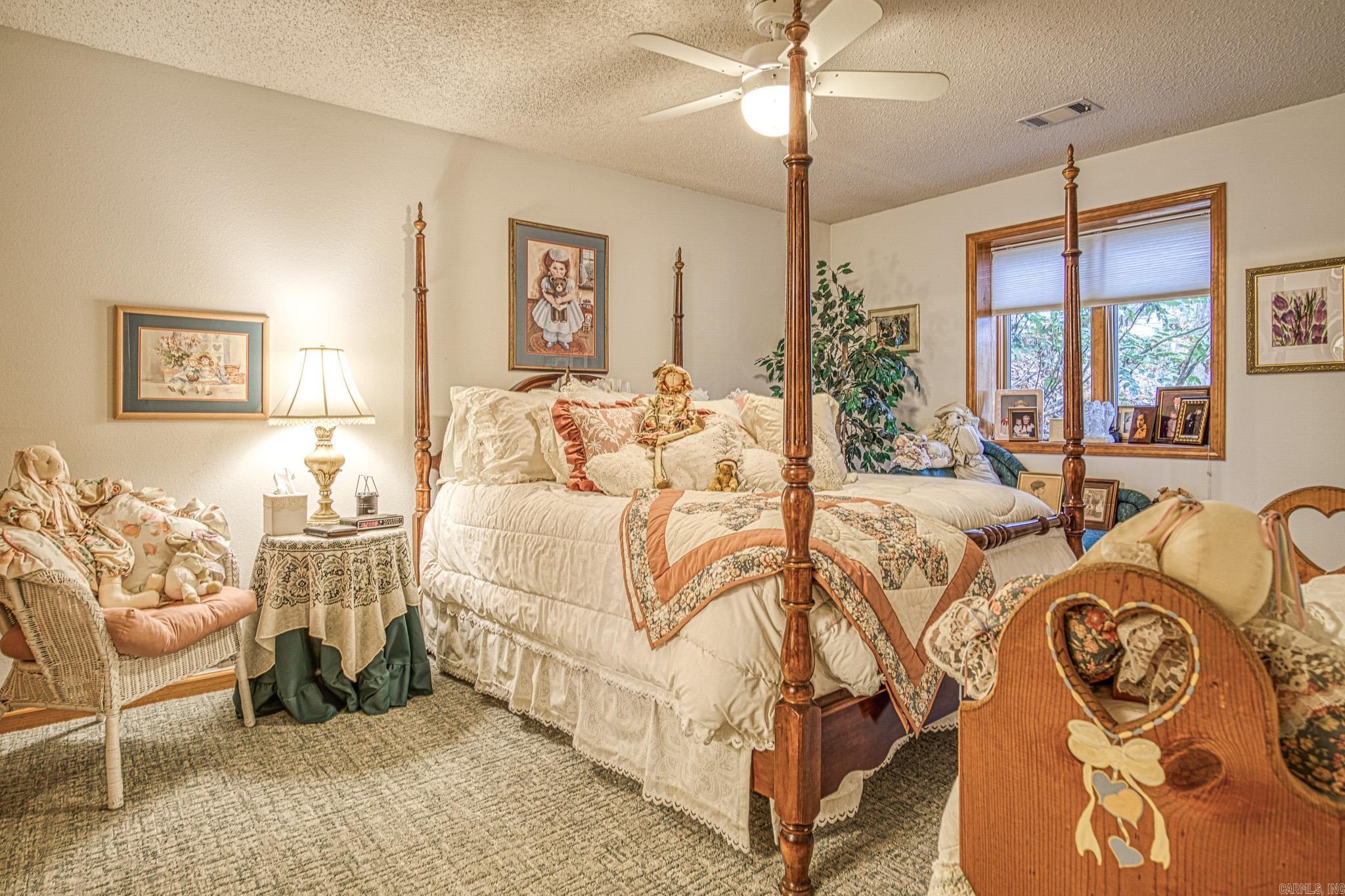 BAJADA - Residential