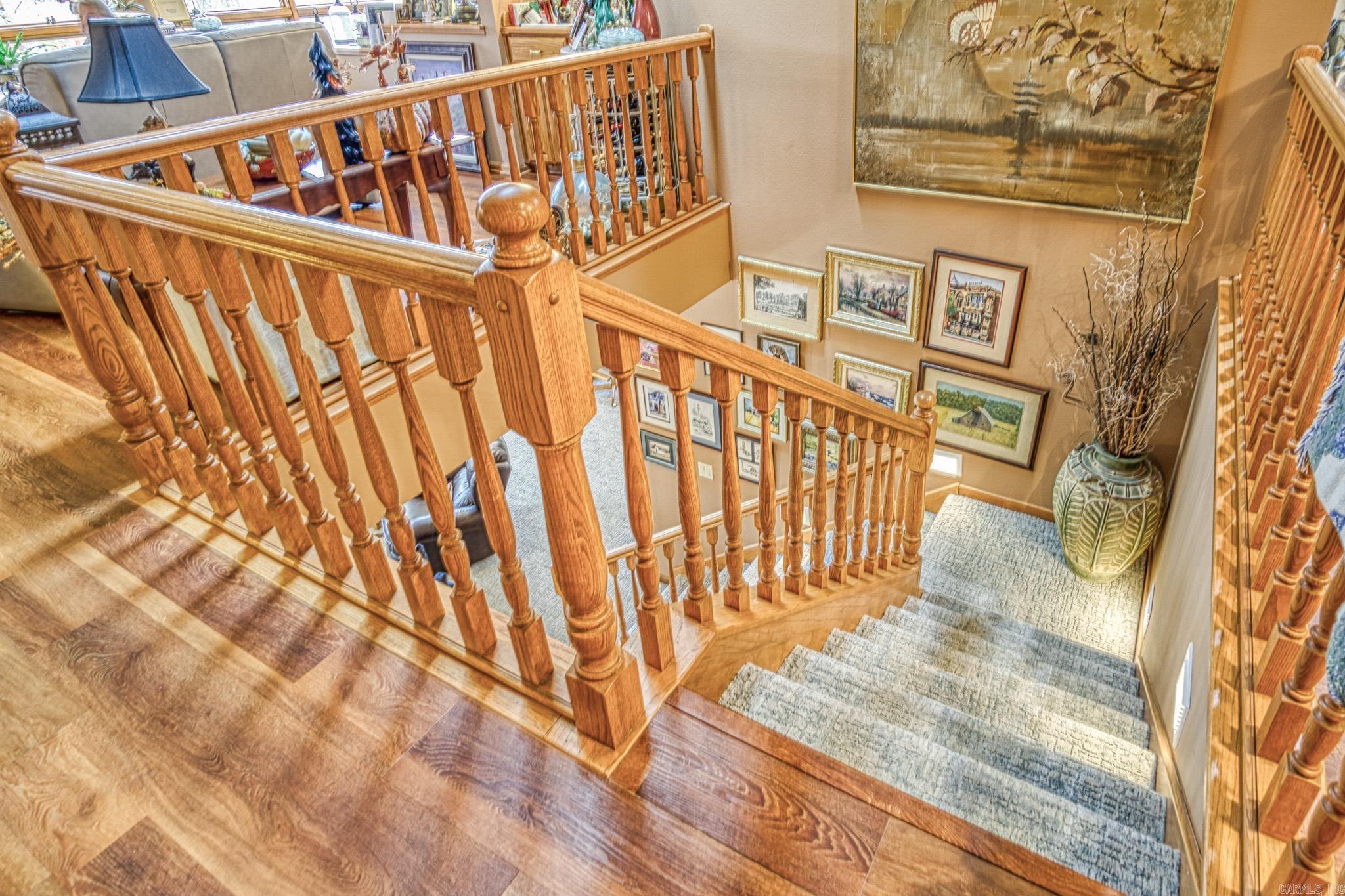 BAJADA - Residential