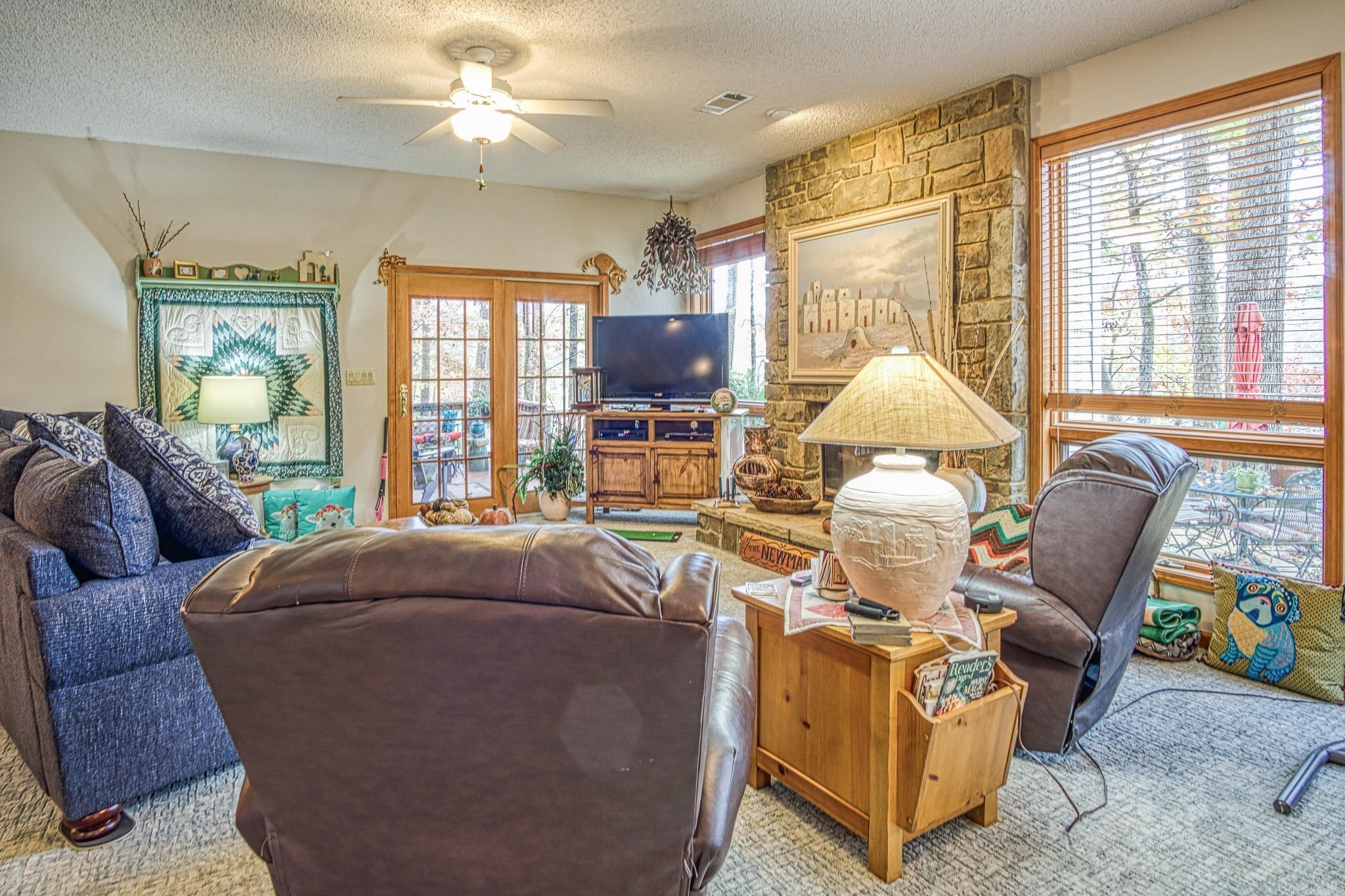 BAJADA - Residential