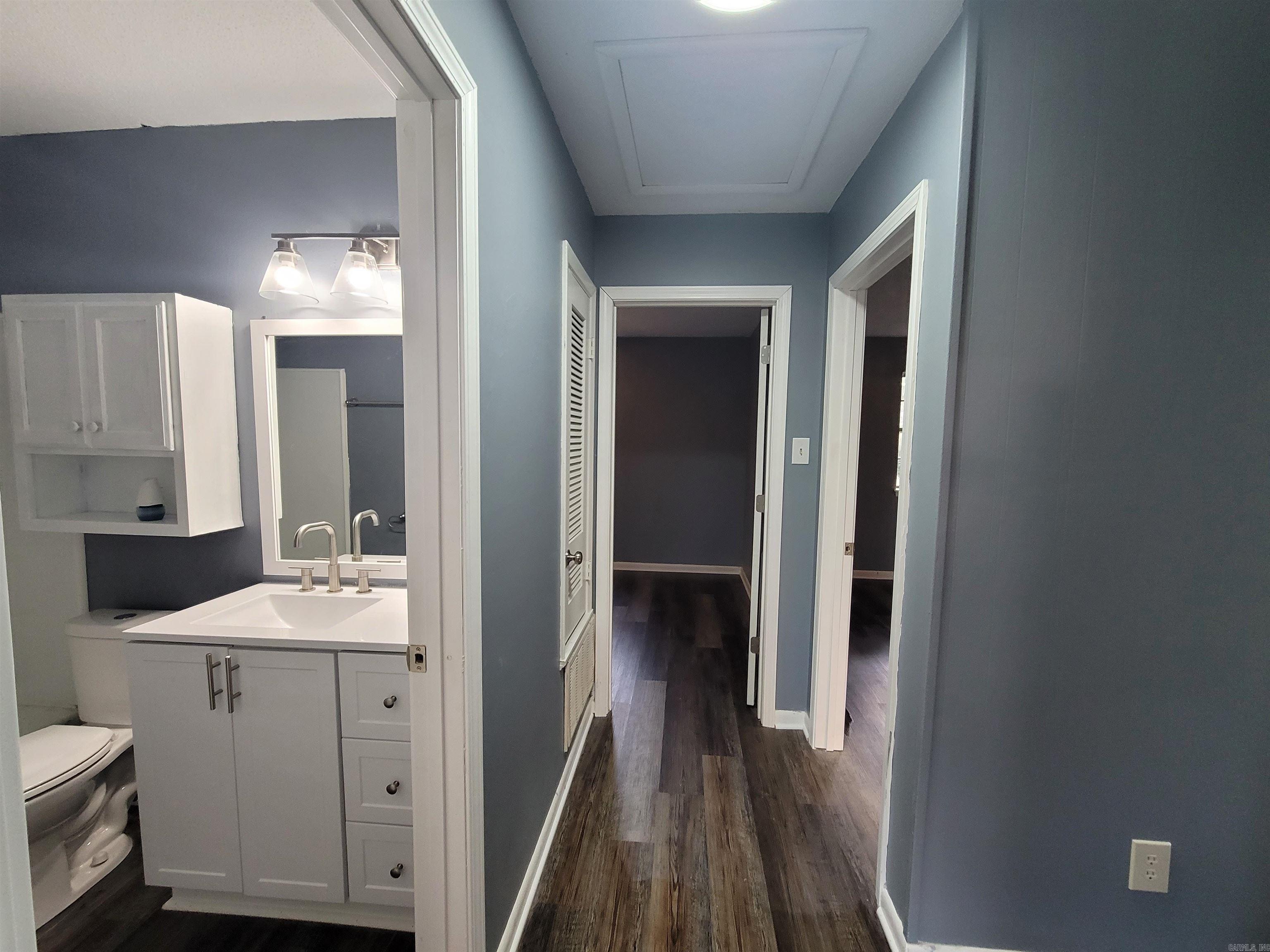 Stagecoach Village - Residential Lease